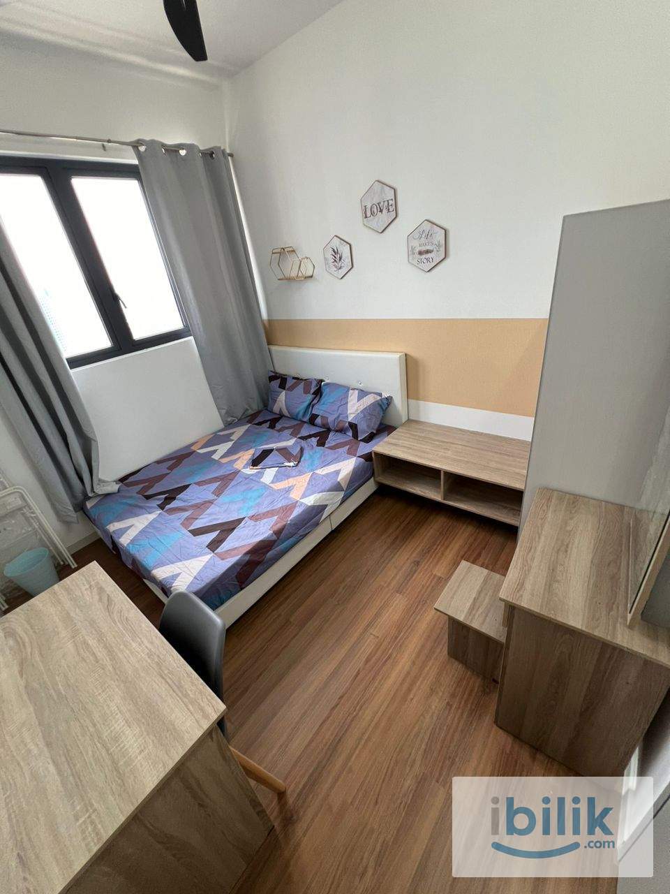 M Vertica Residence Middle Room For Rent, Female Only, ~ Just 4 min Walking Distance to LRT/MRT Maluri - Image 8
