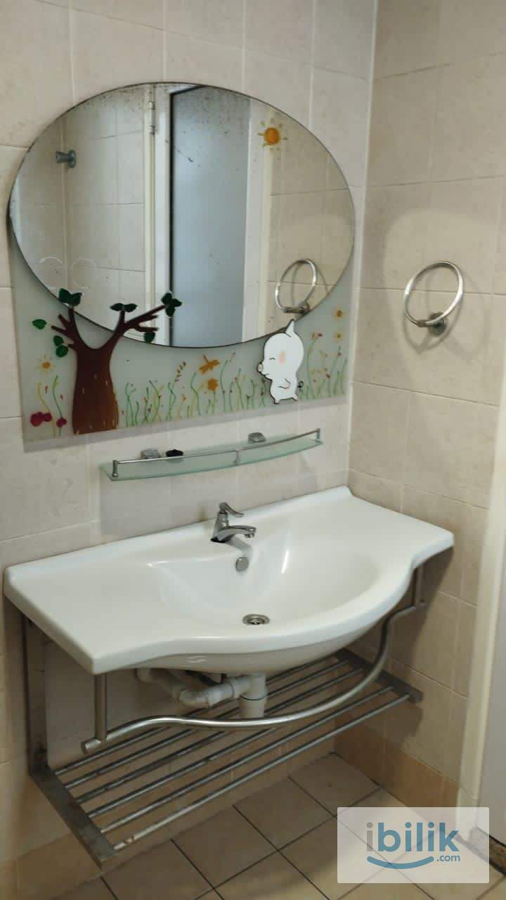 Desa Putra Condominium Big Master Room with Private Bathroom For Rent, Female Only, - Image 6