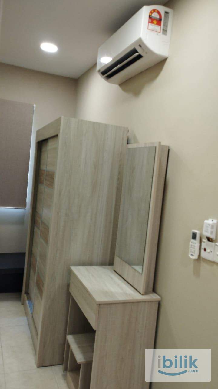 Desa Putra Condominium Big Master Room with Private Bathroom For Rent, Female Only, - Image 9