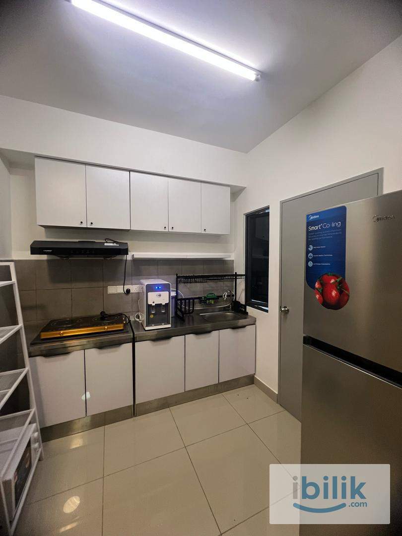 M Vertica Residence Master Room For Rent, Mixed Gender Only,  Just 4 min Walking Distance to LRT/MRT Maluri  - Image 7