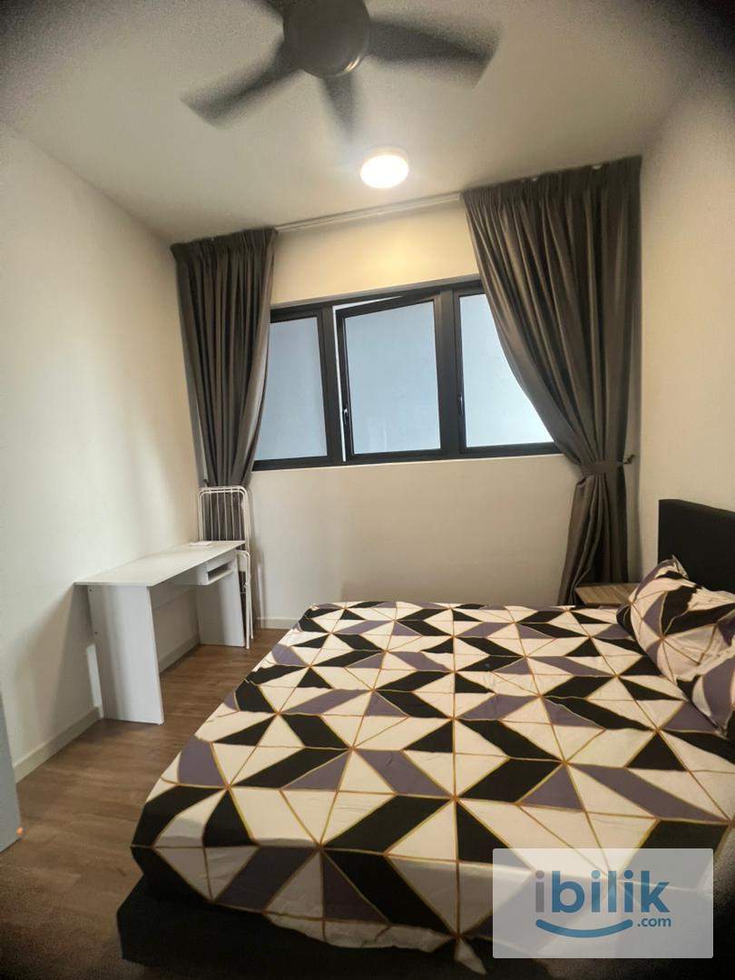 M Vertica Middle Room For Rent-Female Only, ~ Just 4 min Walking Distance to LRT/MRT Maluri - Image 4