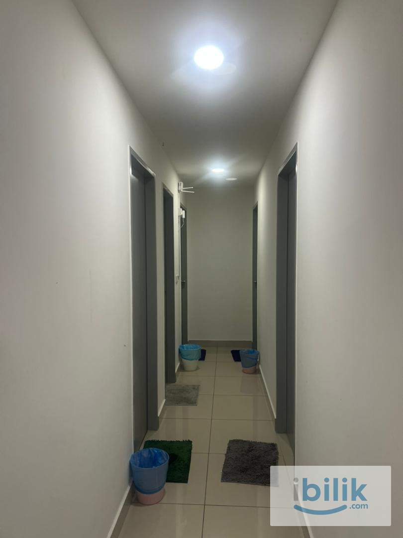 M Vertica Middle Room For Rent-Female Only, Just 4 min Walking Distance to LRT/MRT Maluri - Image 10