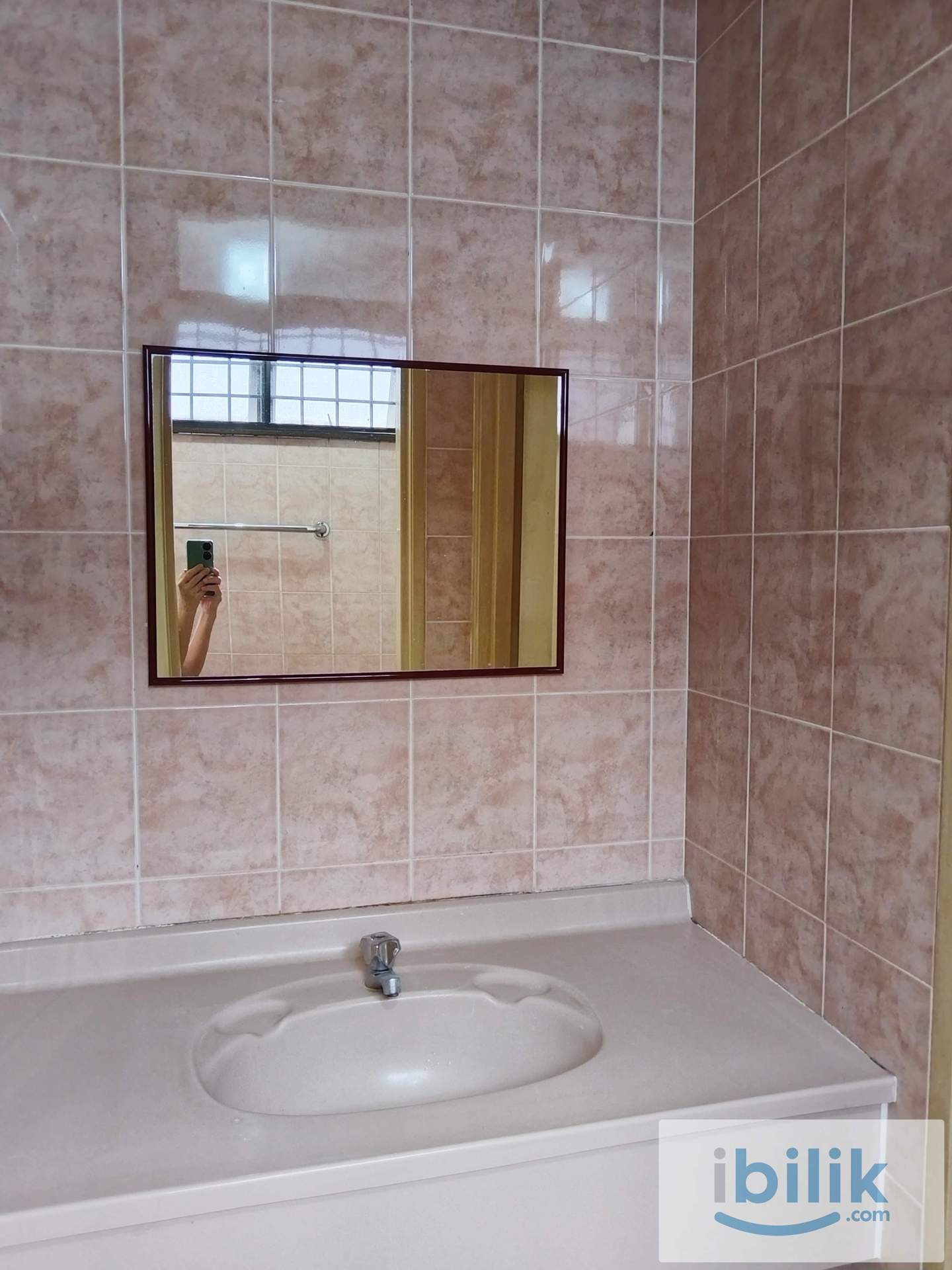 Furnished middle room in Bandar Utama RM550 - Image 3