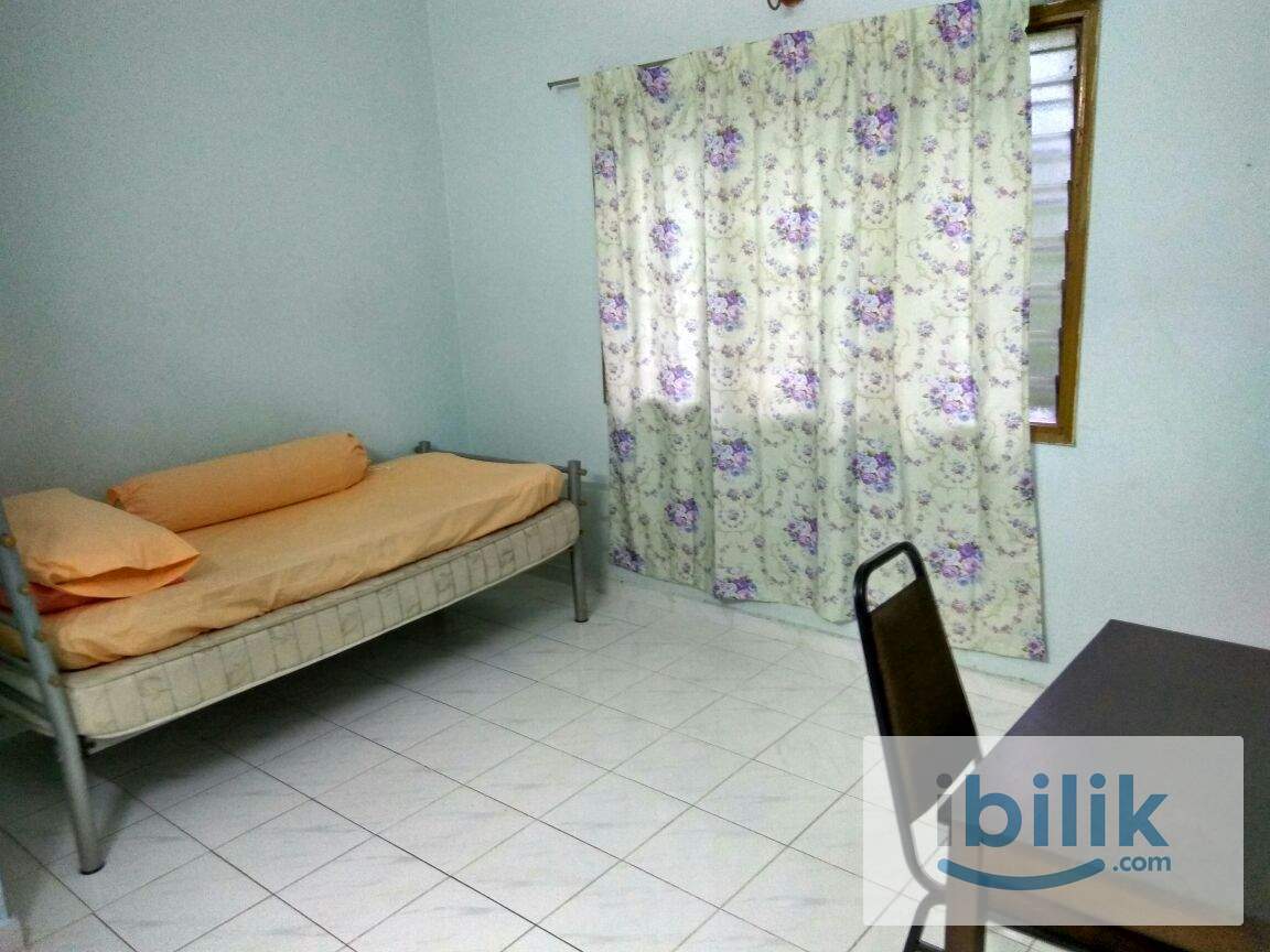 Near PJ Old Town - Tmn Kanagapuram - Section 18 - Image 1