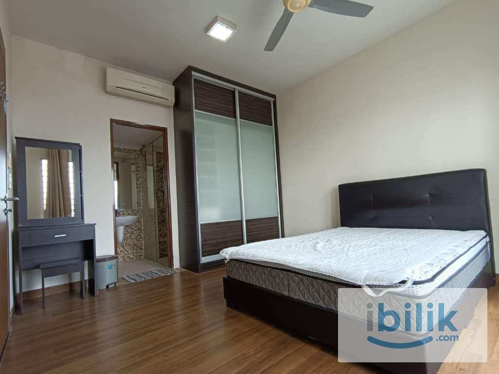 Master Bedroom For Rent  - Image 1