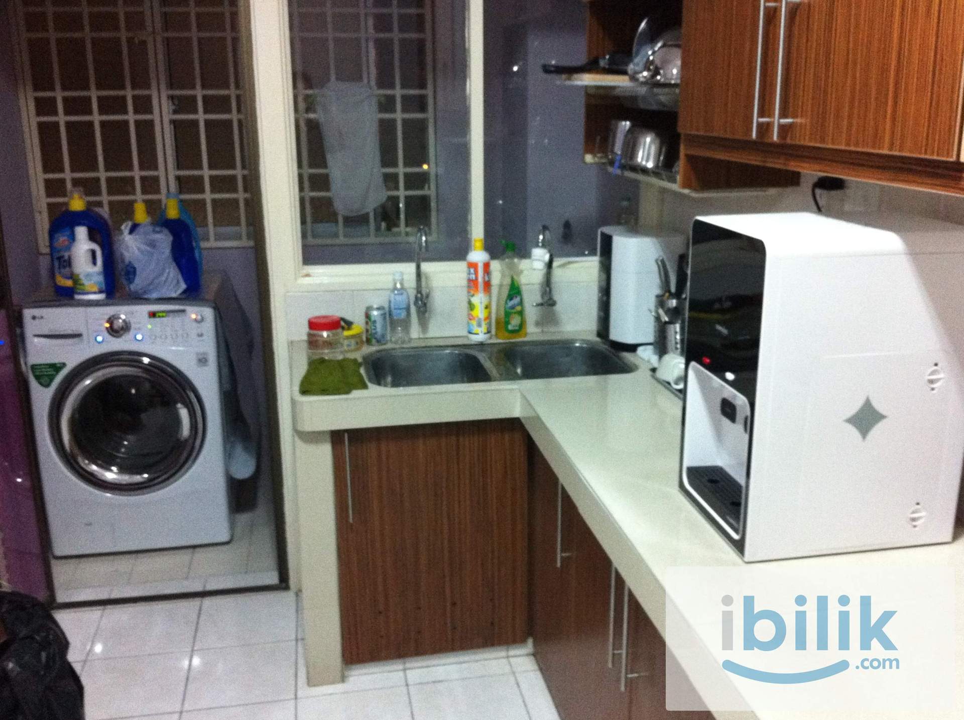 Small Room - Image 6
