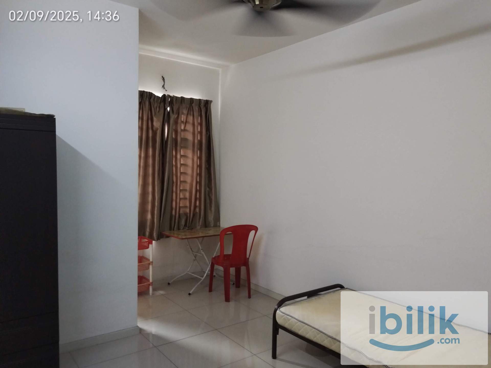MEDIUM ROOM ATTACH PRIVATE TOILET,NON-SHARING,KOTA KEMUNING 24HOURS/7DAYS SECURITY GATED GUARDED RESIDENCES - Image 3
