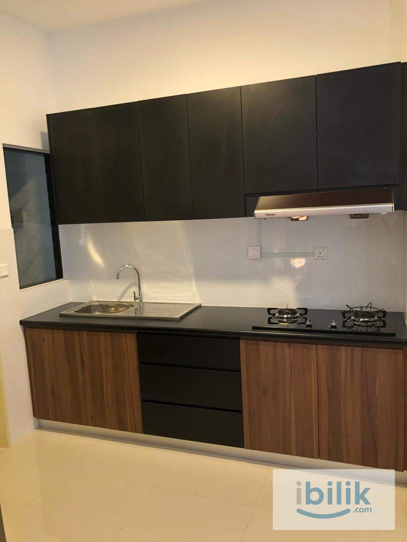 Female Aircon Single Room Near LRT (Move in ready ) - Image 6