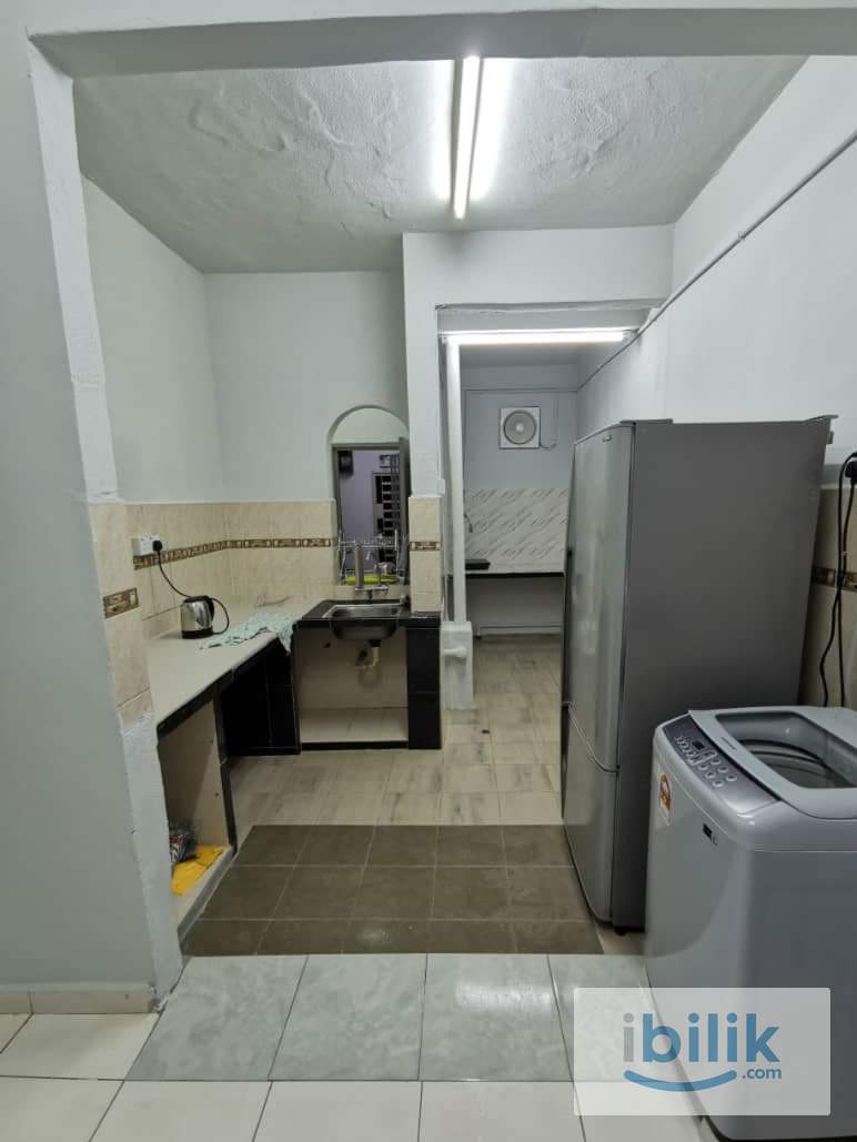 Bilik Single (utk 1 Malay Male), Kelisa Apartment, Taman Inderawasih - Image 3