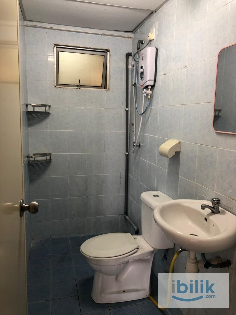 Small Room - Image 4