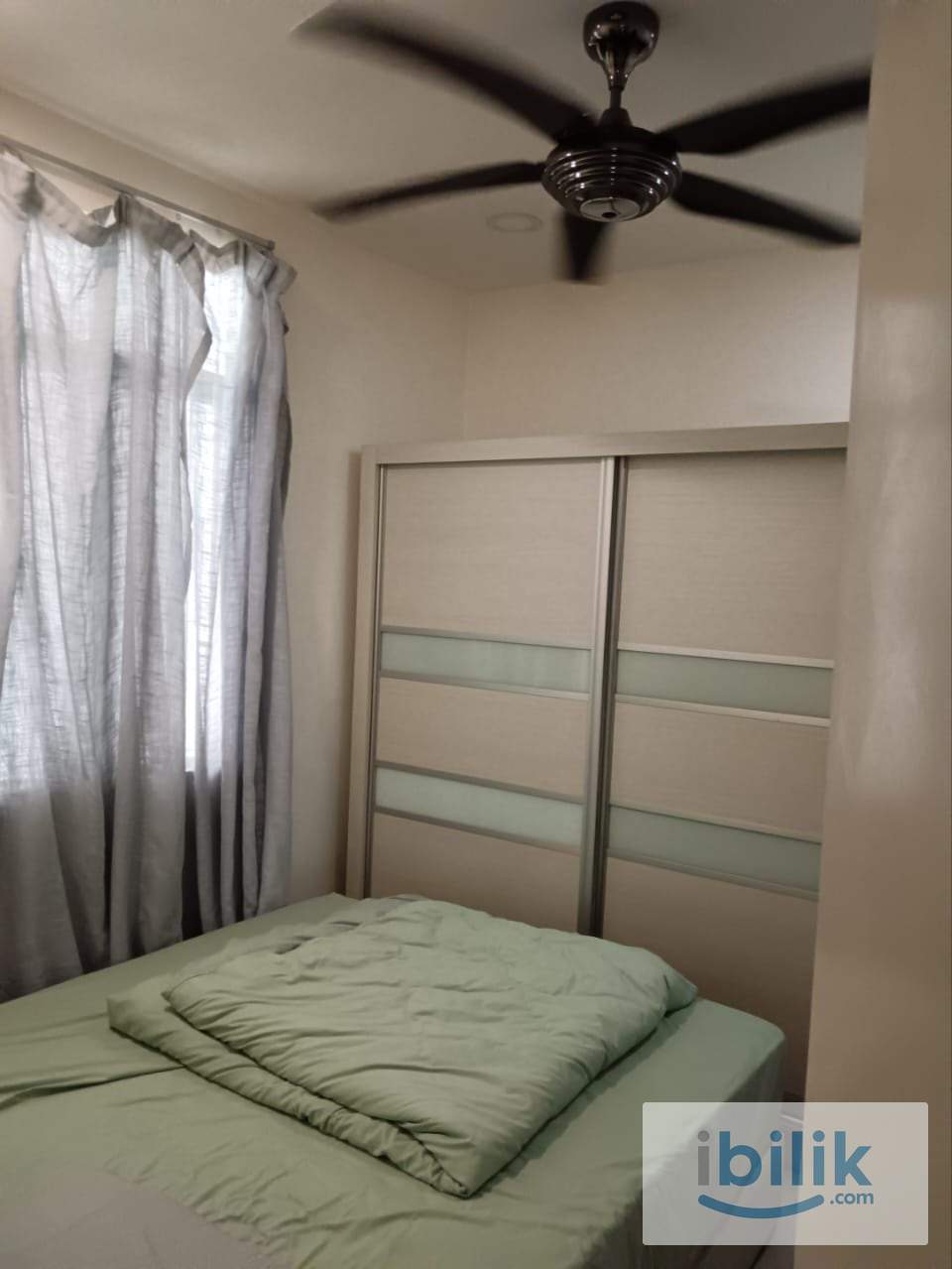 MIDDLE ROOM TO LET  - Image 3