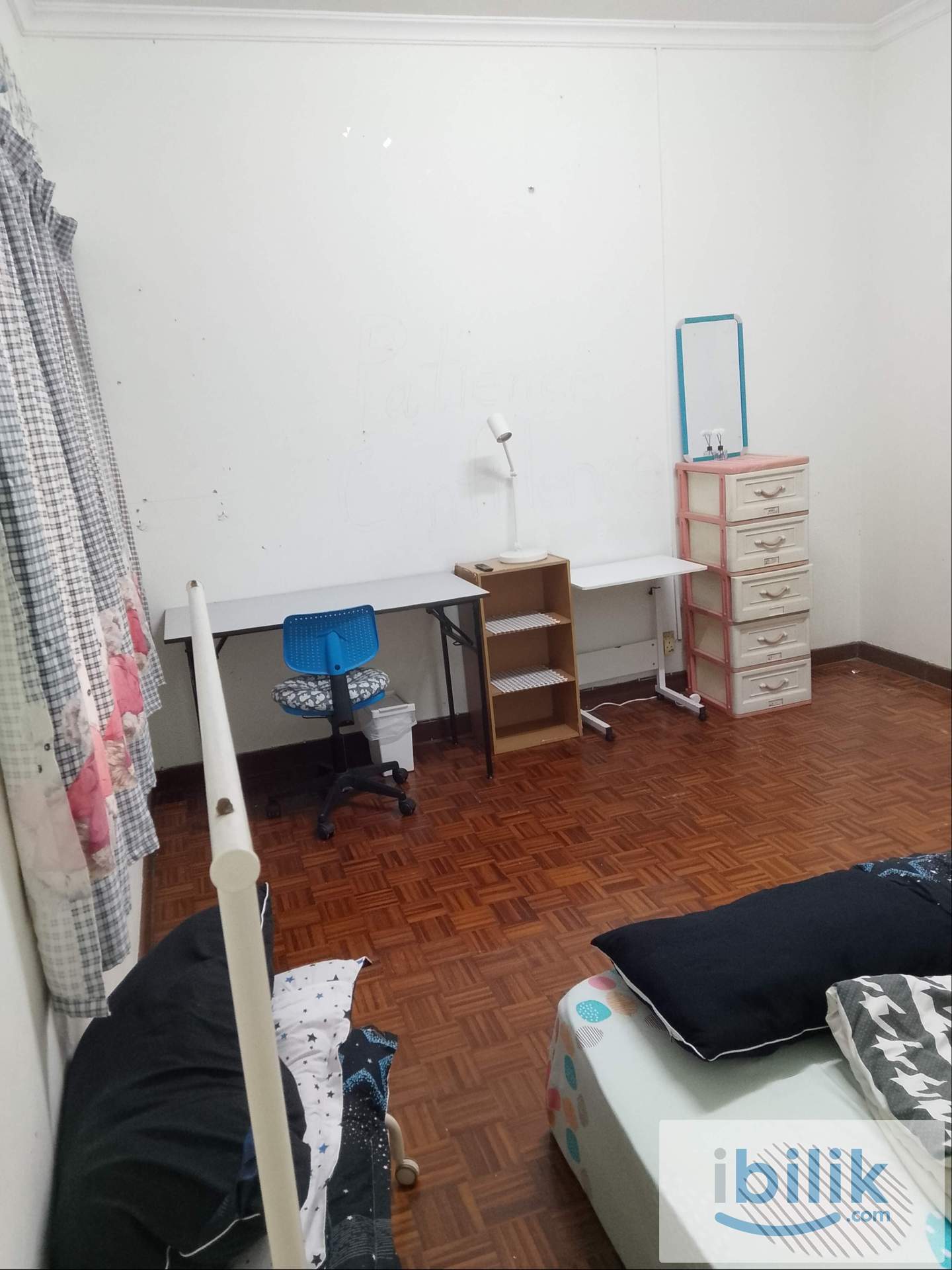 Taman Len Seng Master Room (near MRT Taman Connaught) - Image 3