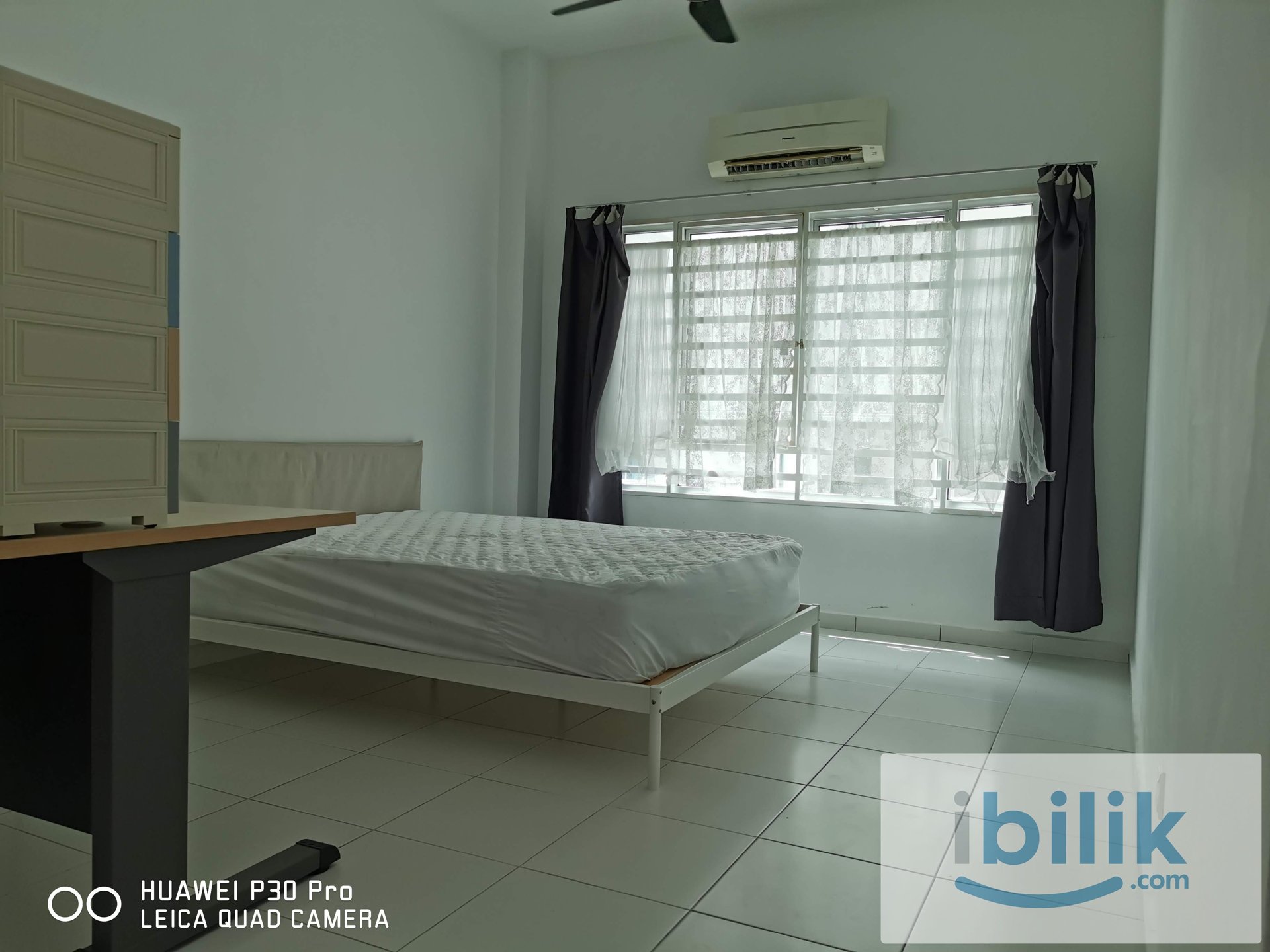 Master Bedroom - Image 4
