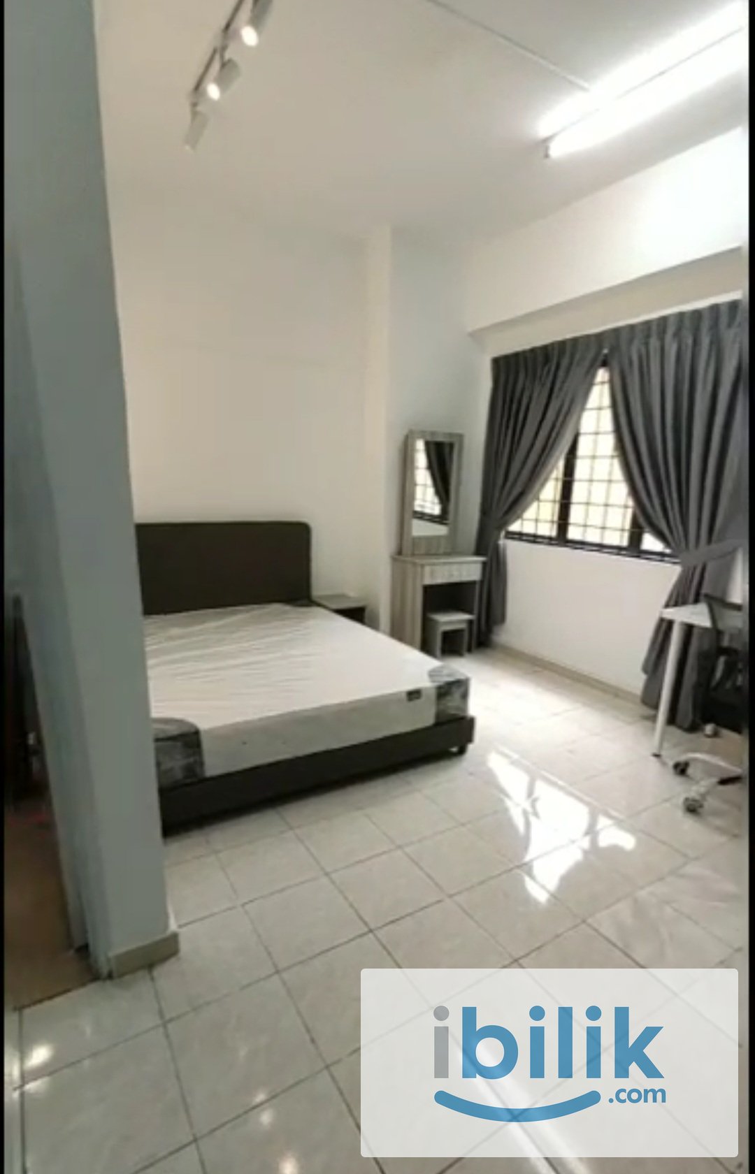 (Master Room) Full Female Unit Clean & Nice Room For Rent IMU APU Bukit Jalil Sri Petaling - Image 1