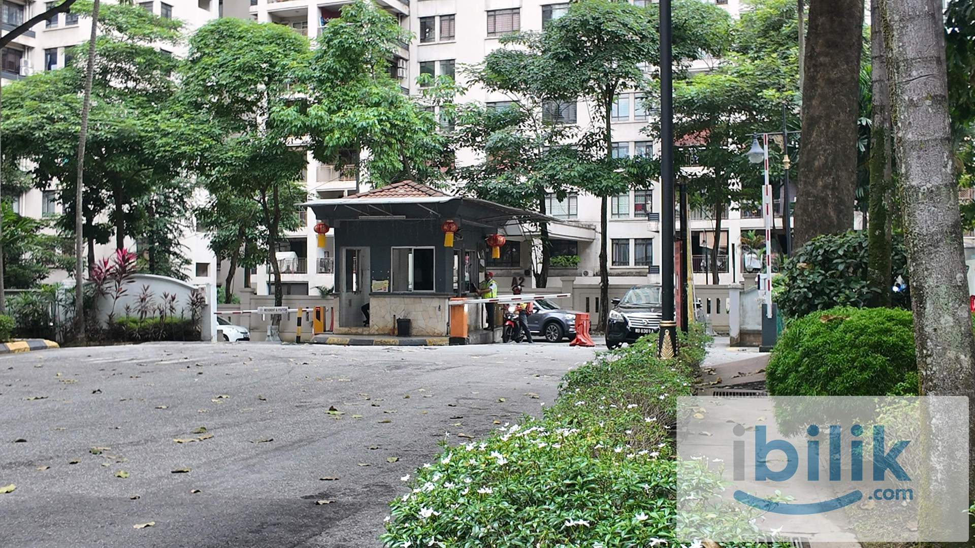 Sri Putramas 1 3Bed 2Bath Partly Furnish 2 Carpark Move in Ready - Image 2