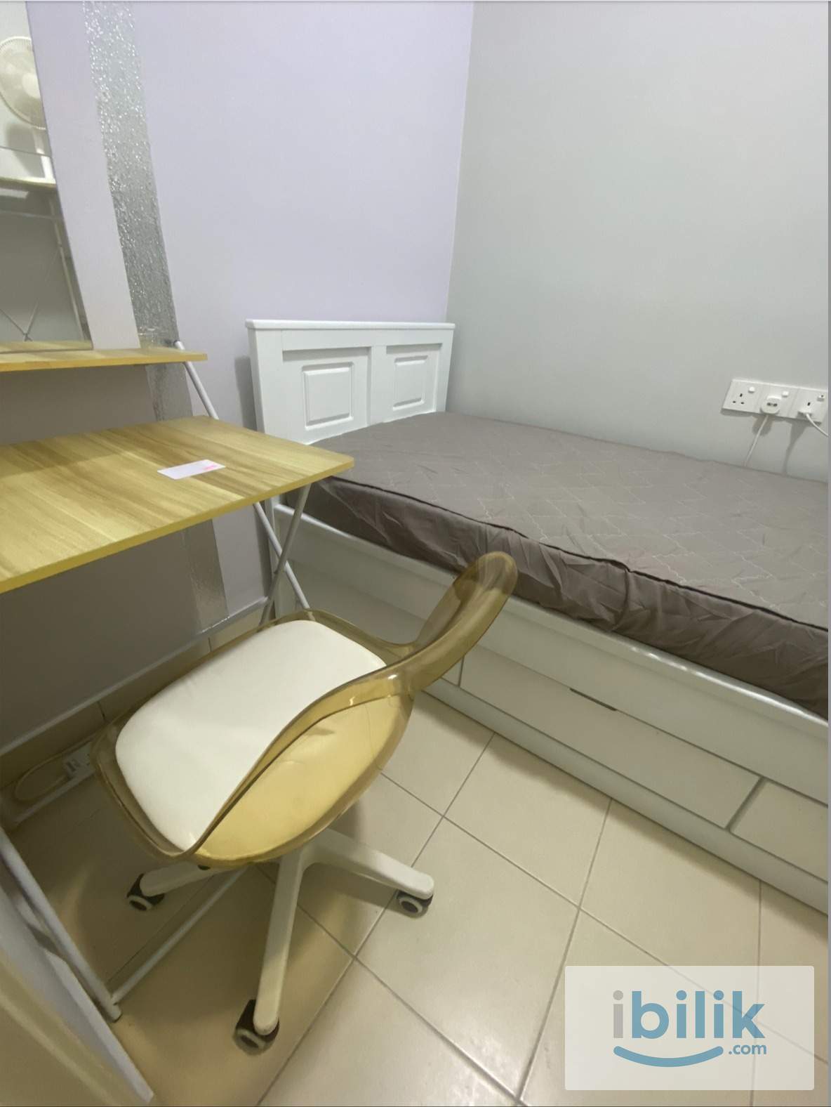 Cyberjaya Small room Full Furnish for rent Chinese female only - Image 2