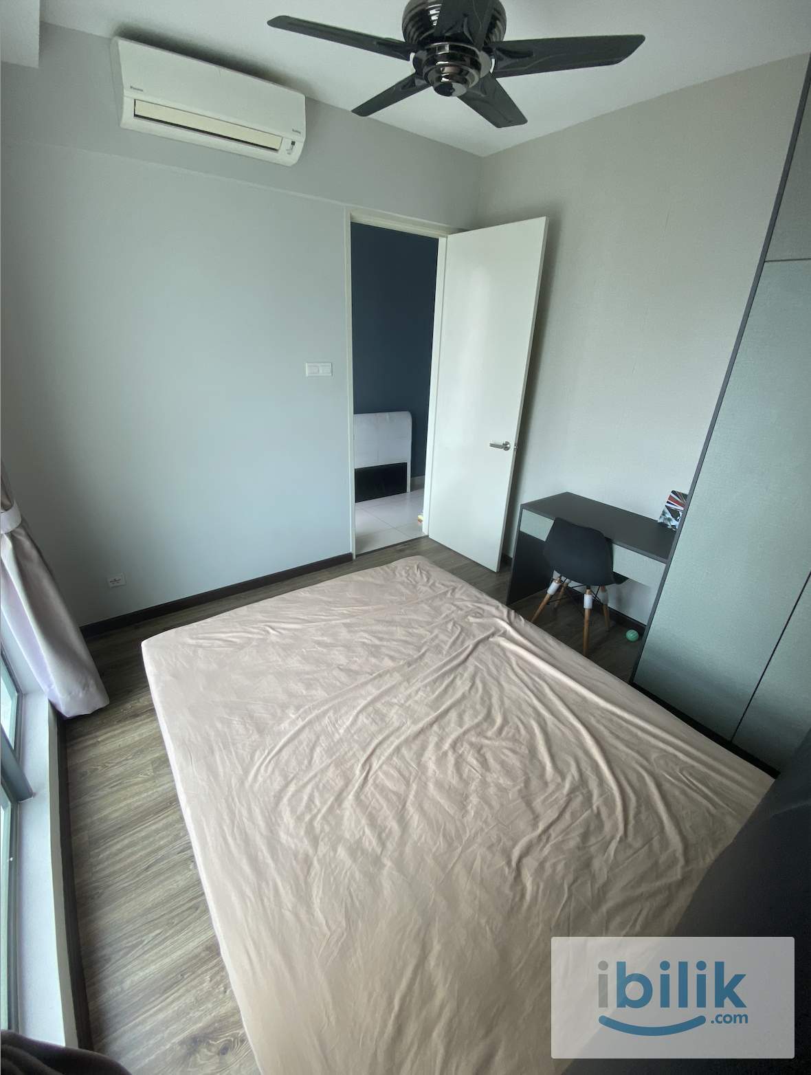 Fully Furnish Middle Room for rent Cyberjaya  - Image 1