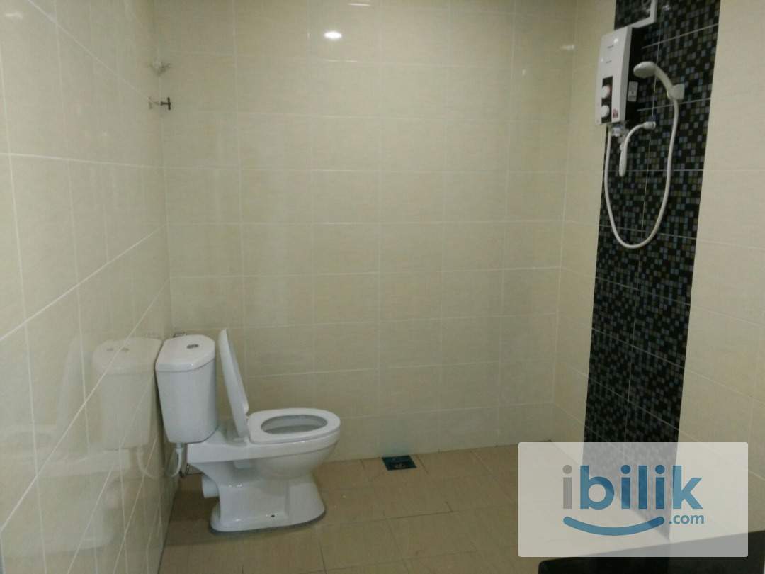 Double Roon for Rent in Menglembu - Image 4