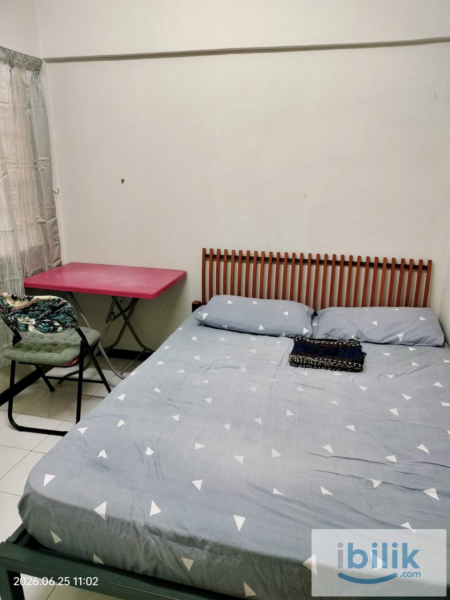 Middle Room at Perai - Image 2