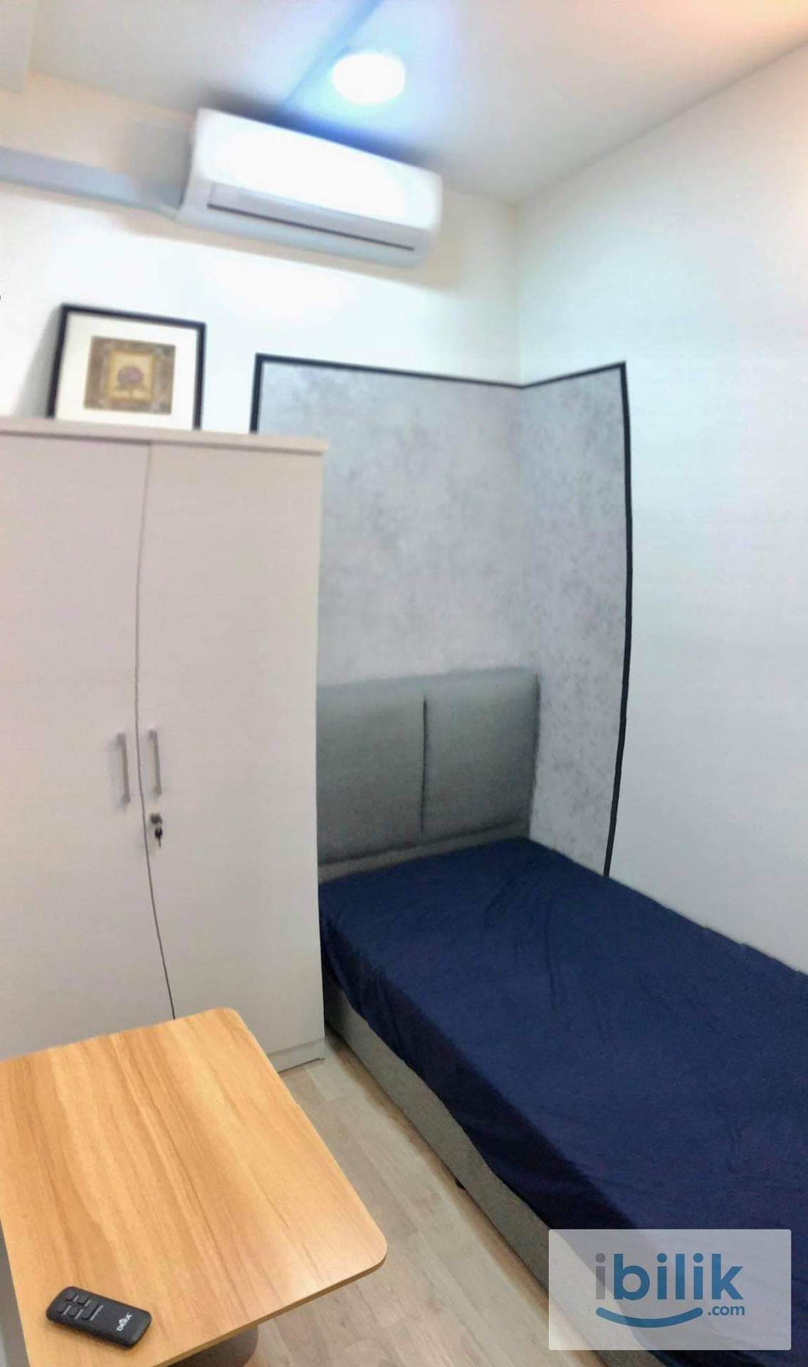 Cozy female Unit ID furnished - Image 4