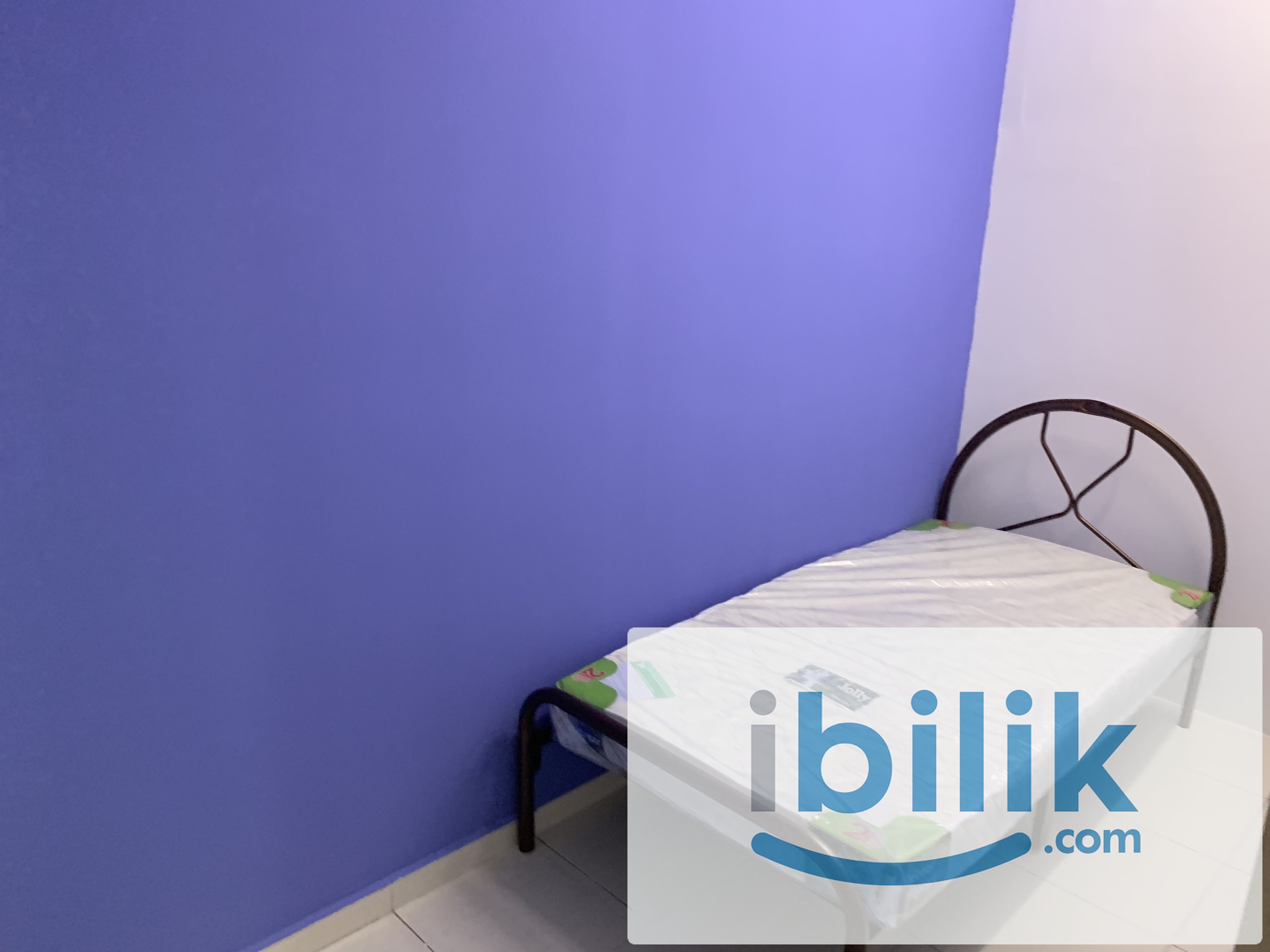 Single Room at South City Plaza, Seri Kembangan,Free shuttle bus to UPM &APU, Walking distance to MRT serdang - Image 2