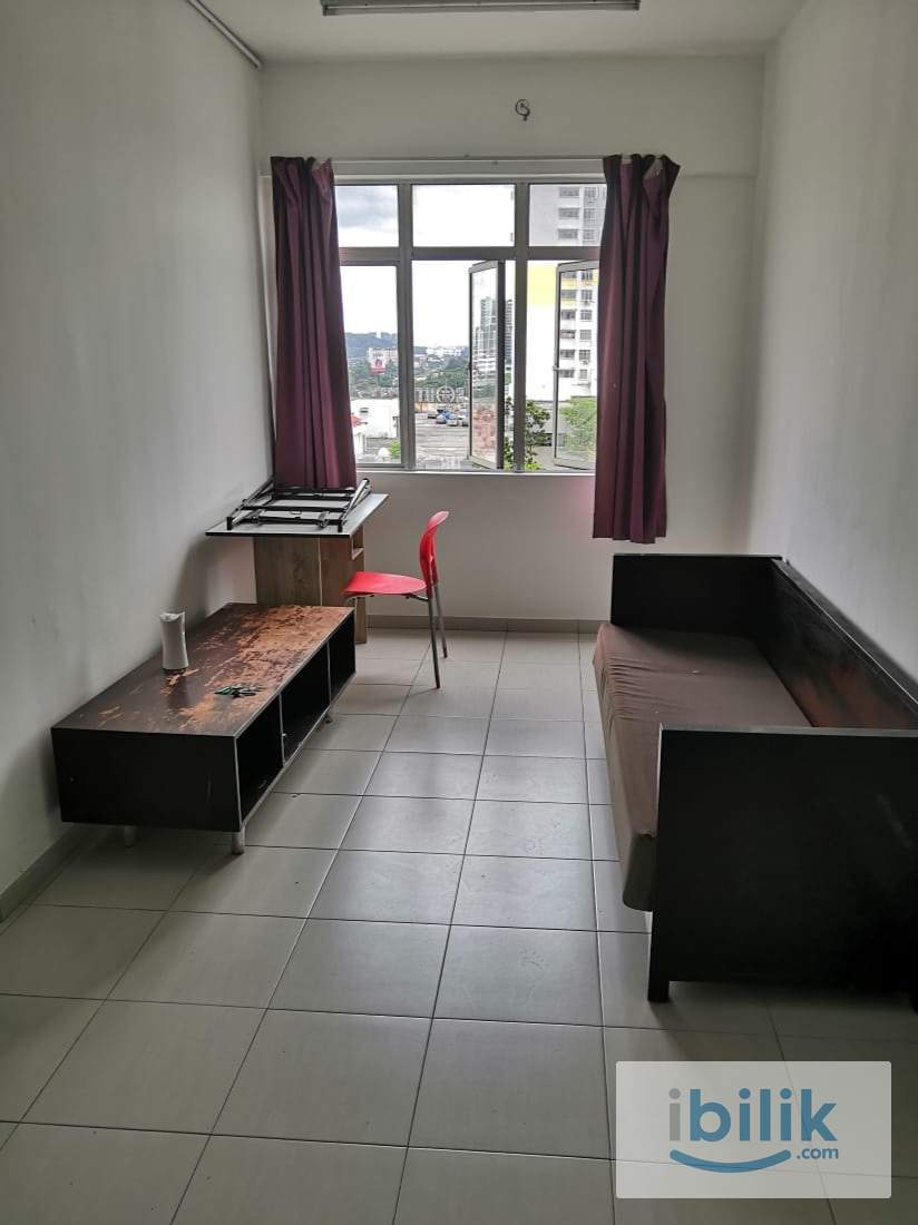 3 rooms condo  at South City Plaza, Seri Kembangan, Shuttle Bus to APU & UPM, Near The Mines & Mrt Serdang - Image 5