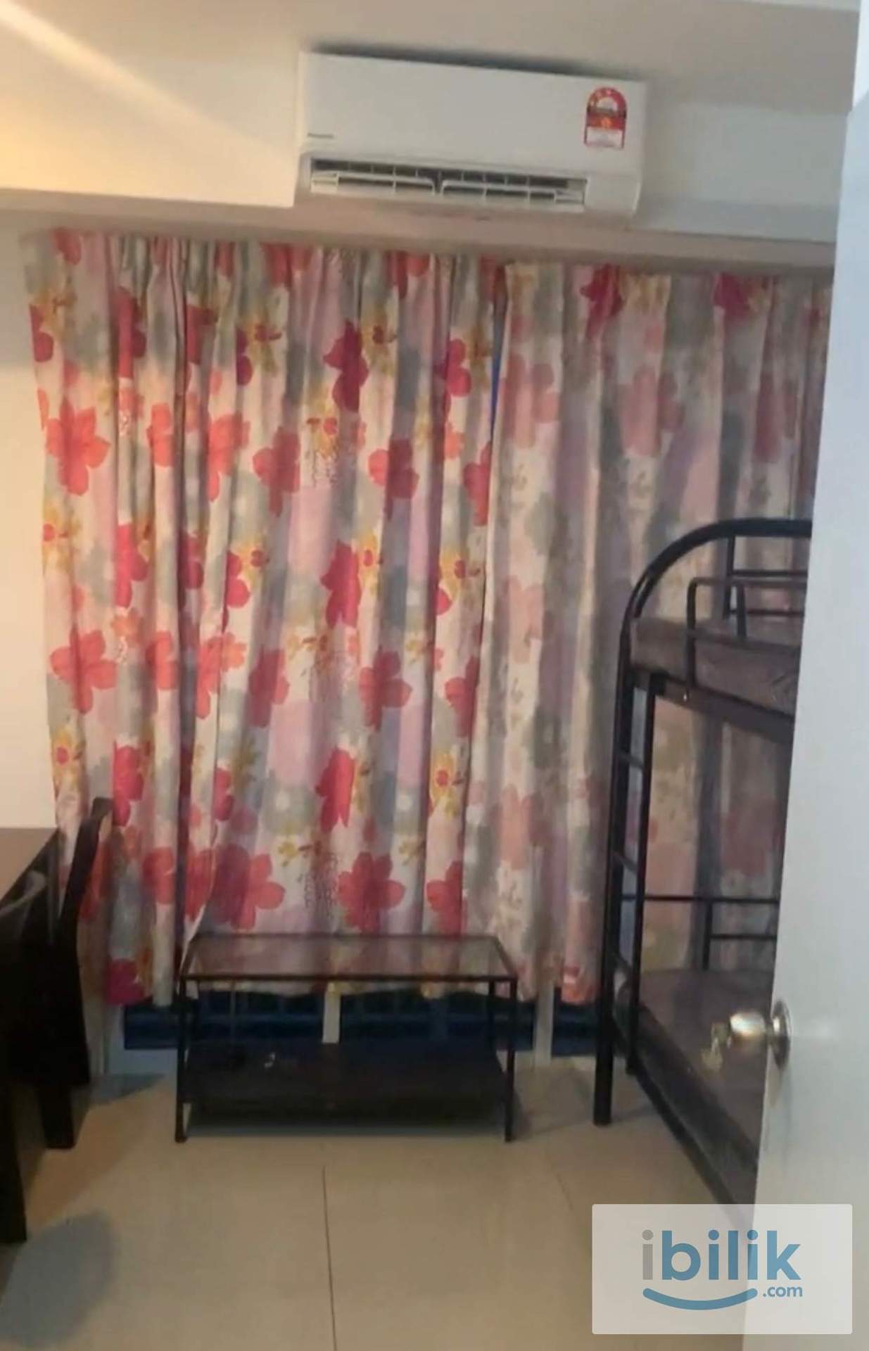 Big Twin Room at Menara U , Shah Alam,3 min WALKING DISTANCE TO MSU & AEON SHAH ALAM - Image 1