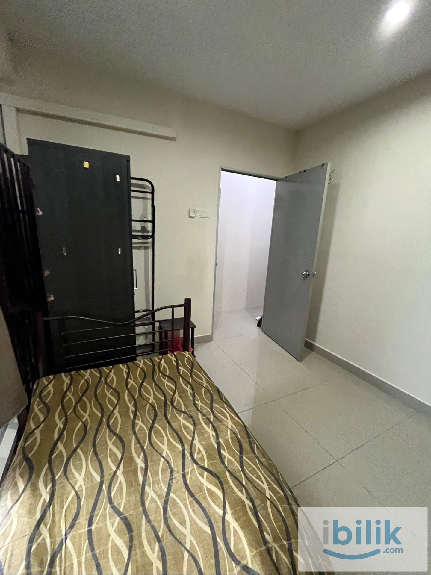 Single Room at Menara U(female), Shah Alam, SEKSYEN 13, WALKING DISTANCE MSU & AEON SHAH ALAM, near Glenmarie,Nearby hav - Image 7