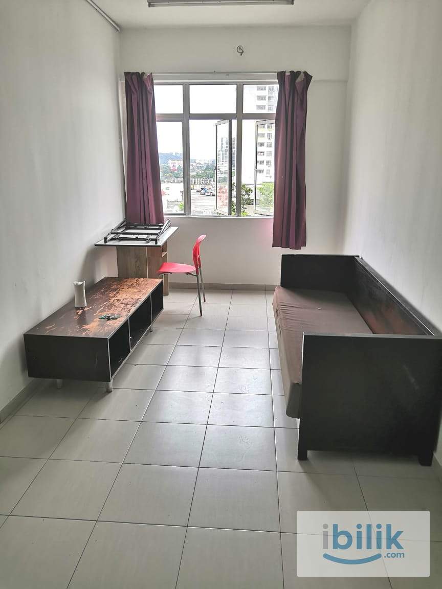 3 Rooms condo  at South City Plaza, Seri Kembangan,shuttle bus to UPM &  APU，near The Mines，KTM Serdang - Image 5