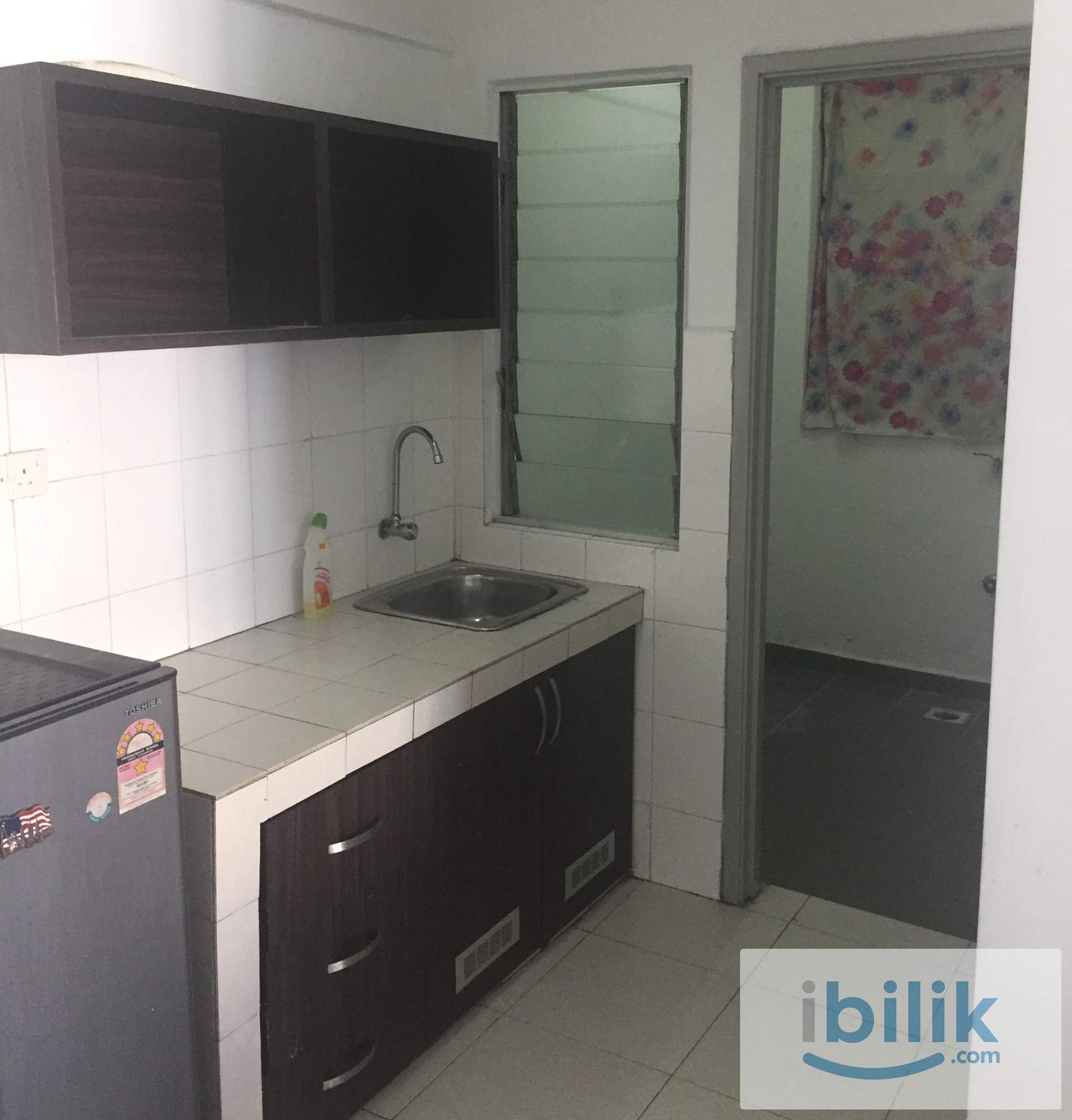 3 Rooms condo  at South City Plaza, Seri Kembangan,shuttle bus to UPM &  APU，near The Mines，KTM Serdang - Image 1