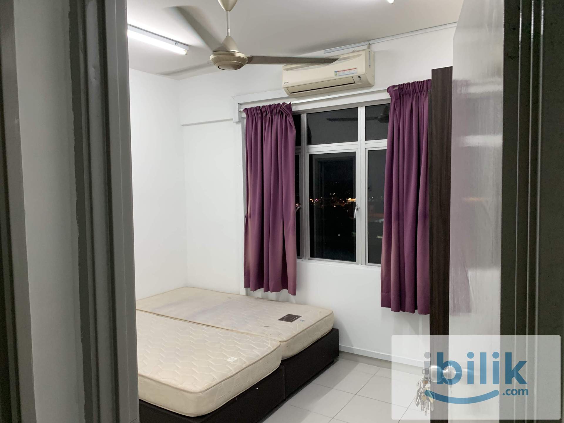 3 Rooms condo  at South City Plaza, Seri Kembangan,shuttle bus to UPM &  APU，near The Mines，KTM Serdang - Image 2