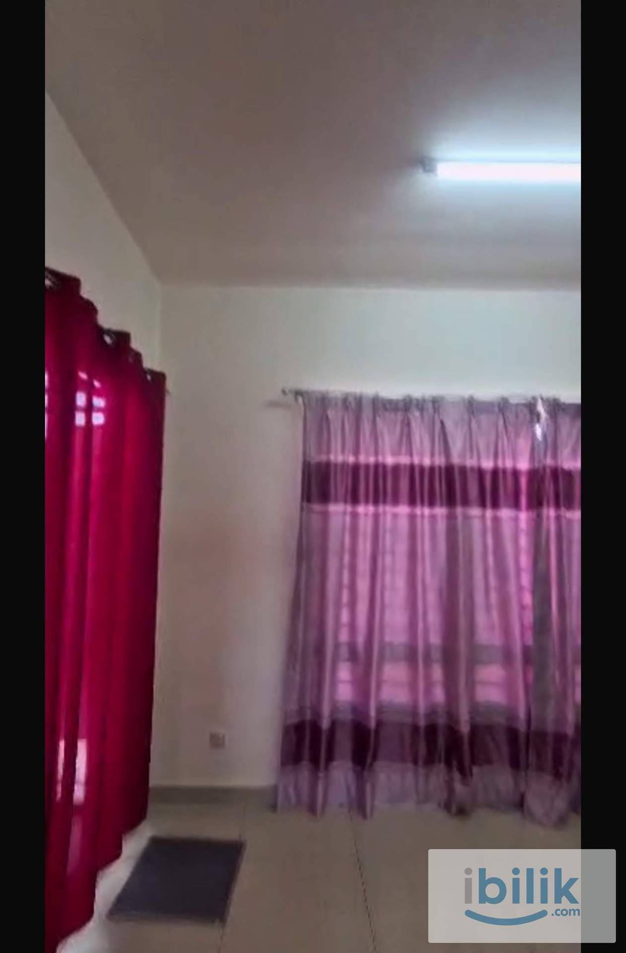 Master Room at Alam Nusantara, Setia Alam - Image 5