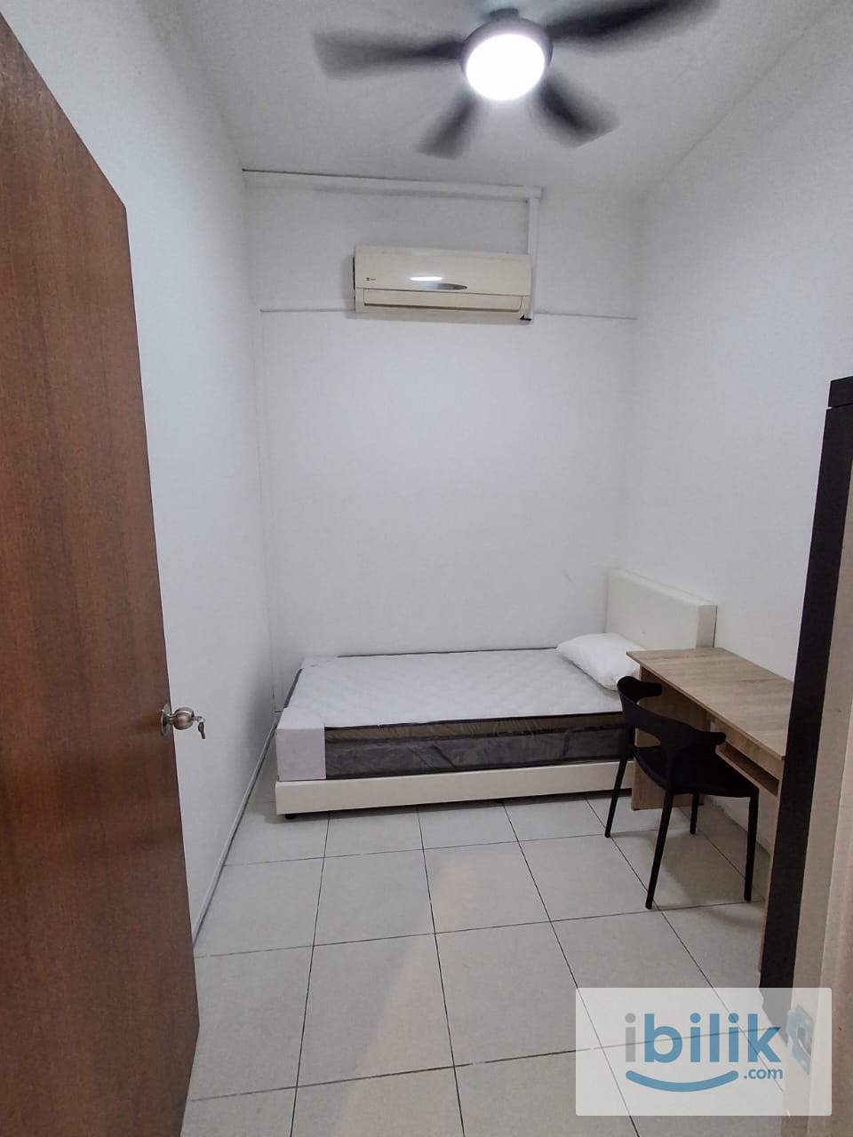 Air cond Single Room at Avenue Crest, Shah Alam, BATU 3, SEK 22, NEAR GLENMARIE, AEON SHAH ALAM, TESCO S - Image 1