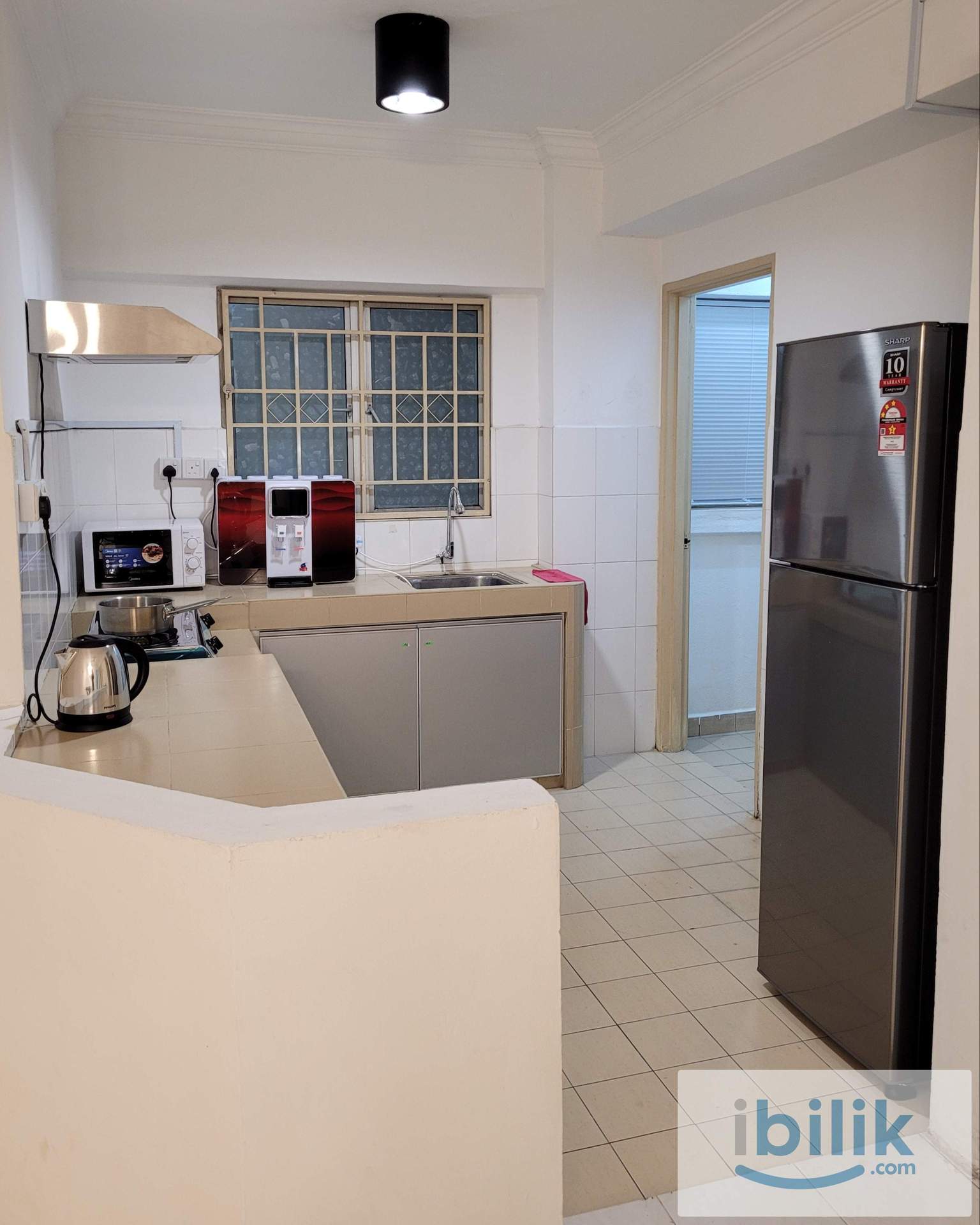 Super Clean Budget Single room, Female unit, F/F, All inclusive, Sunway Velocity, near MRT - Image 5