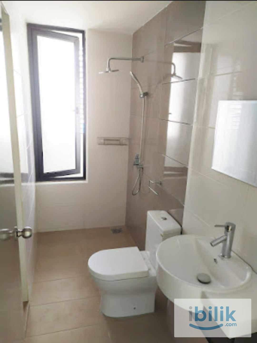 Female Unit Middle Room @ Skyville 8, Old Klang Road - Image 5