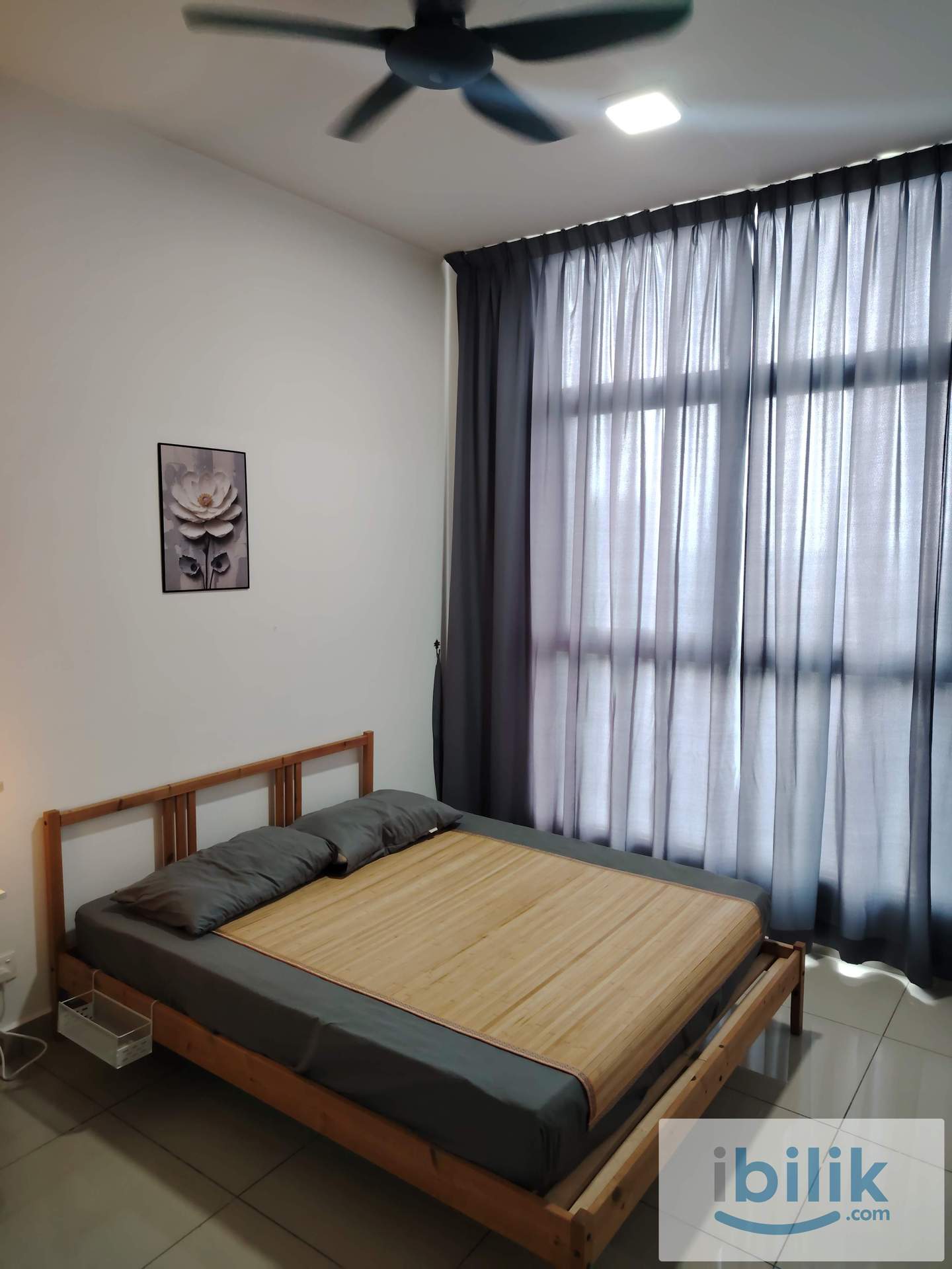 Balcony Medium Room  - Image 3
