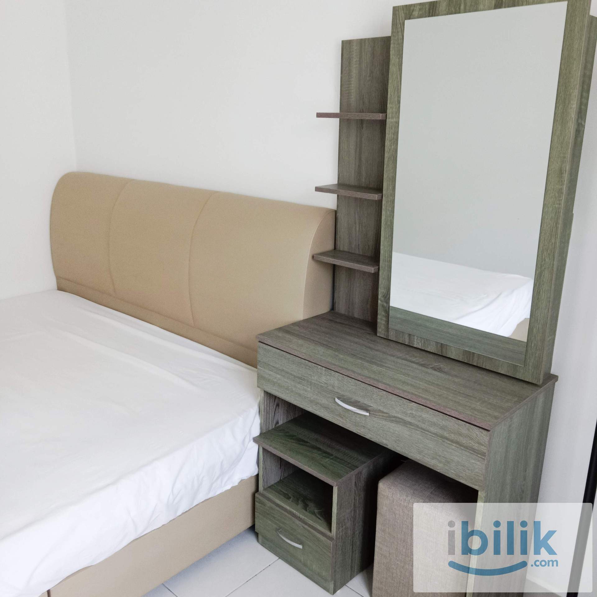 Setia Ecohill 2, Semenyih, Middle Room Fully Furnished with Aircon - Image 5