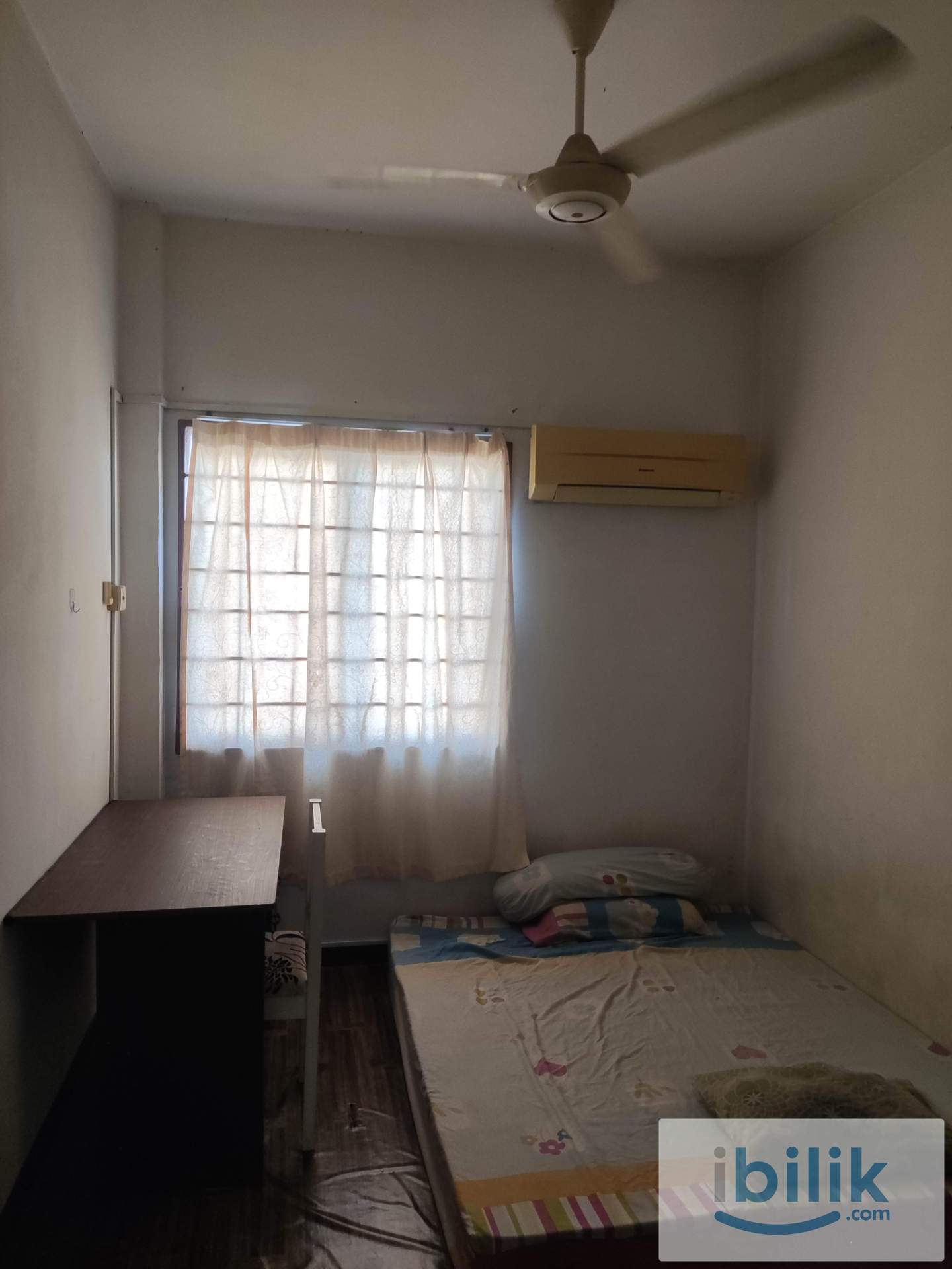 Middle Room in Kiara Apartment, Batu Berendam near Infineon  - Image 2