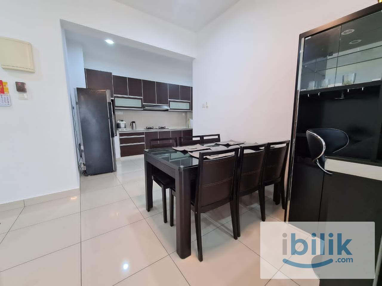 Cozy Medium Bedroom with Indoor Carpark @ Orange 3 Condo Butterworth - Image 5