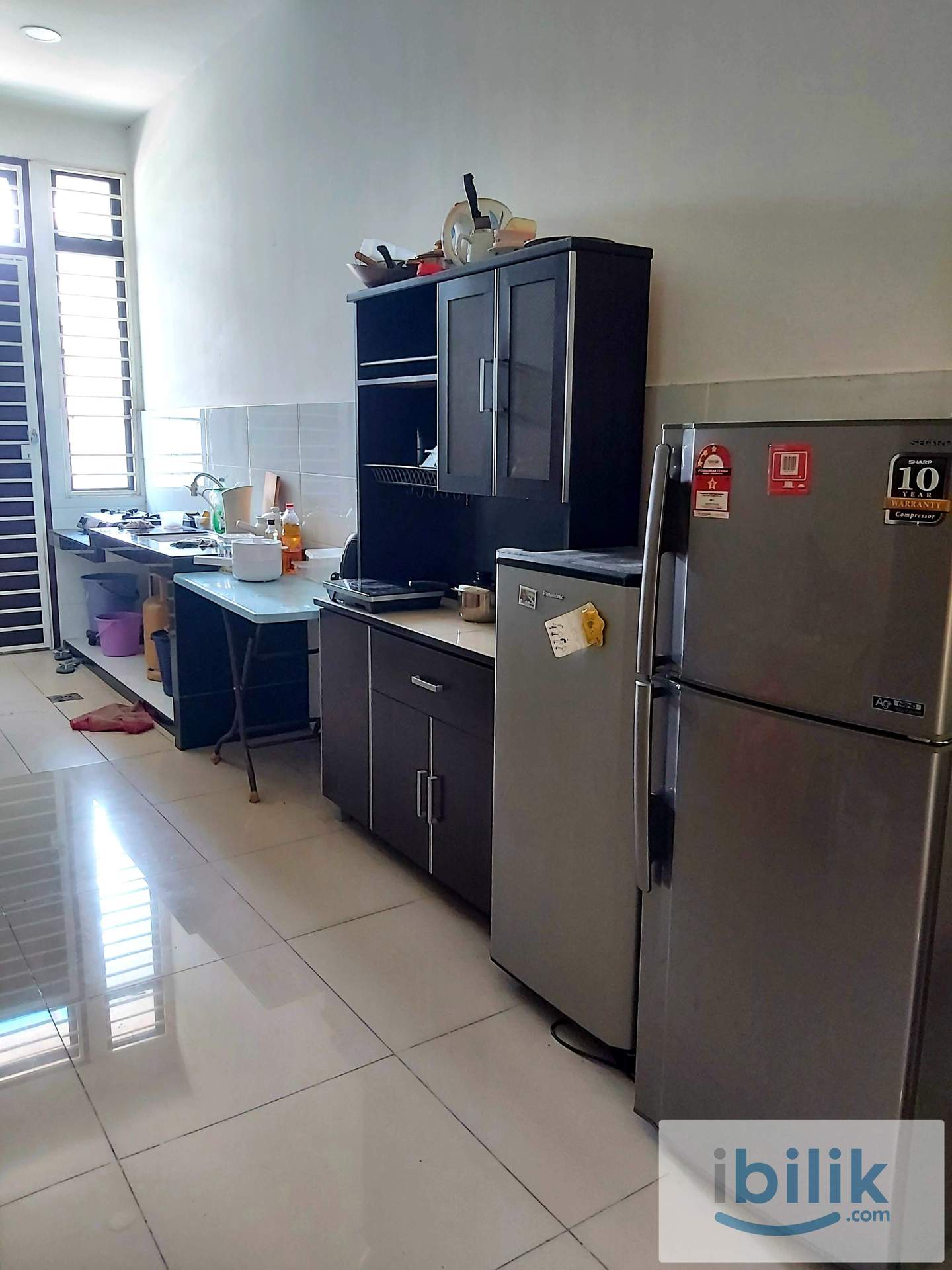 Furnished Big Size Room With Own Bathroom+WIFI+Utility ( All Female House) At Alam Impian Shah Alam - Image 4