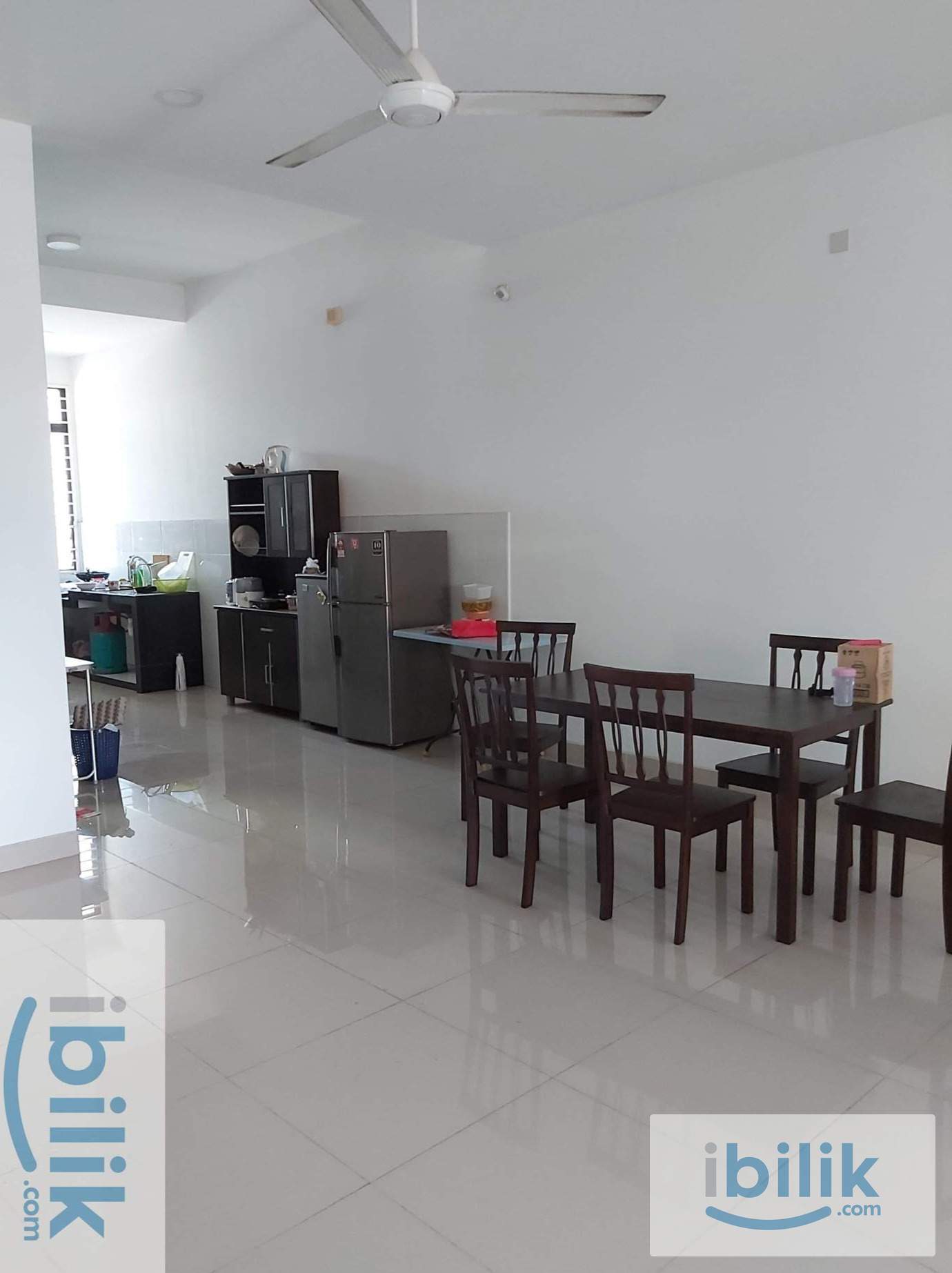 Furnished Big Size Room With Own Bathroom+WIFI+Utility ( All Female House) At Alam Impian Shah Alam - Image 6