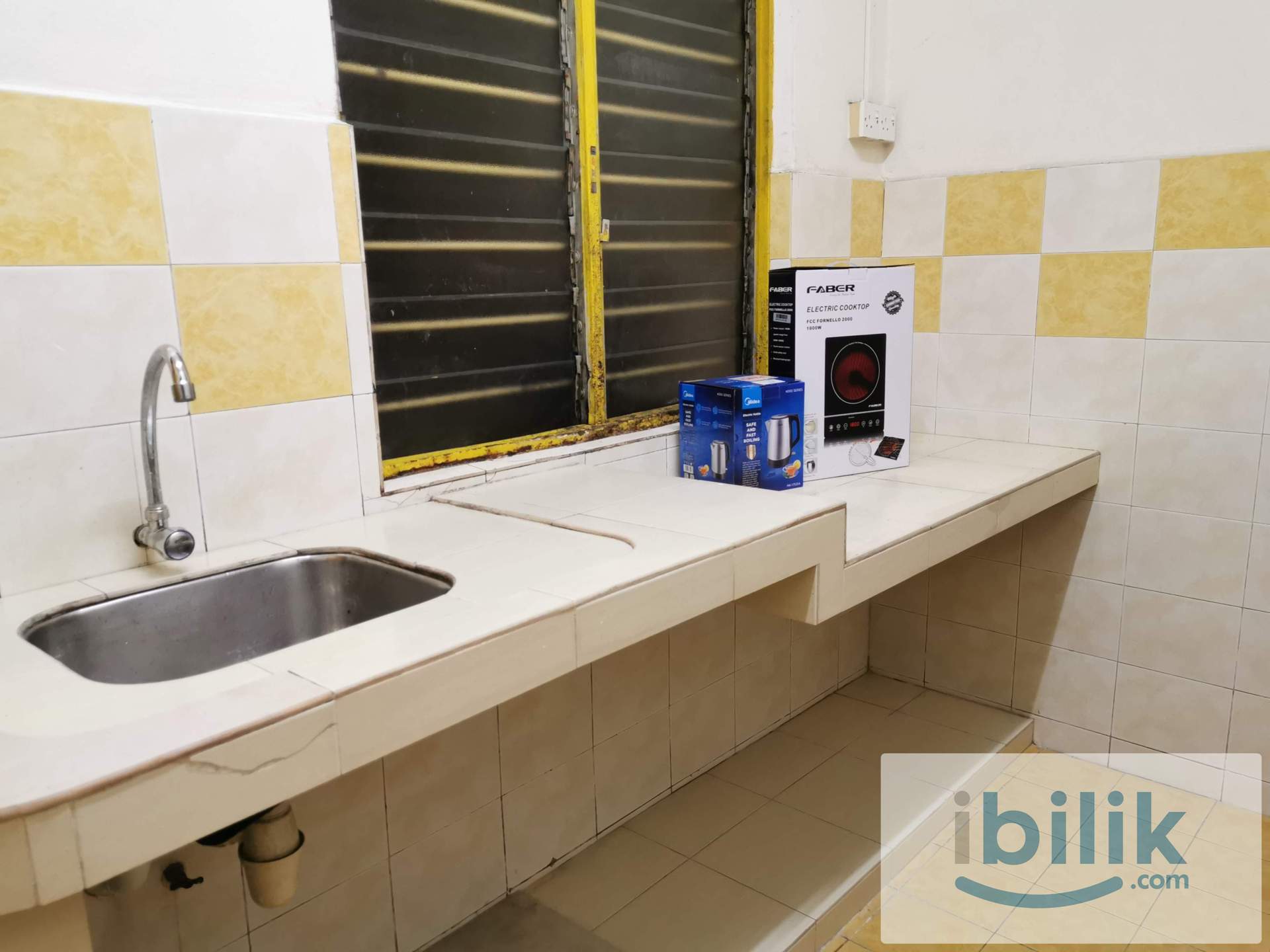 {FEMALE UNIT} NON SHARING Single Room MENTARI COURT fully furnished - Image 5