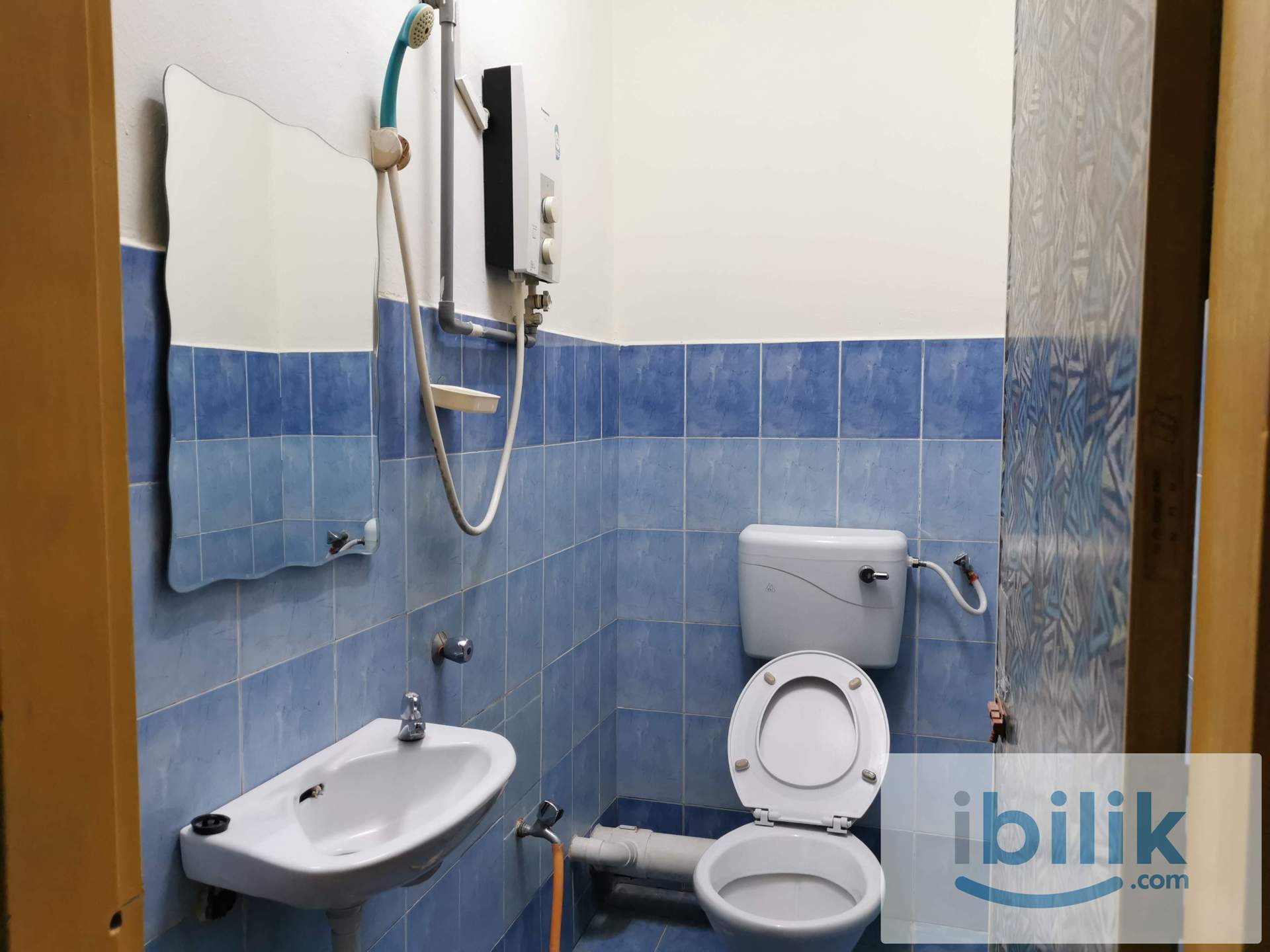 {FEMALE UNIT} NON SHARING Single Room MENTARI COURT fully furnished - Image 6
