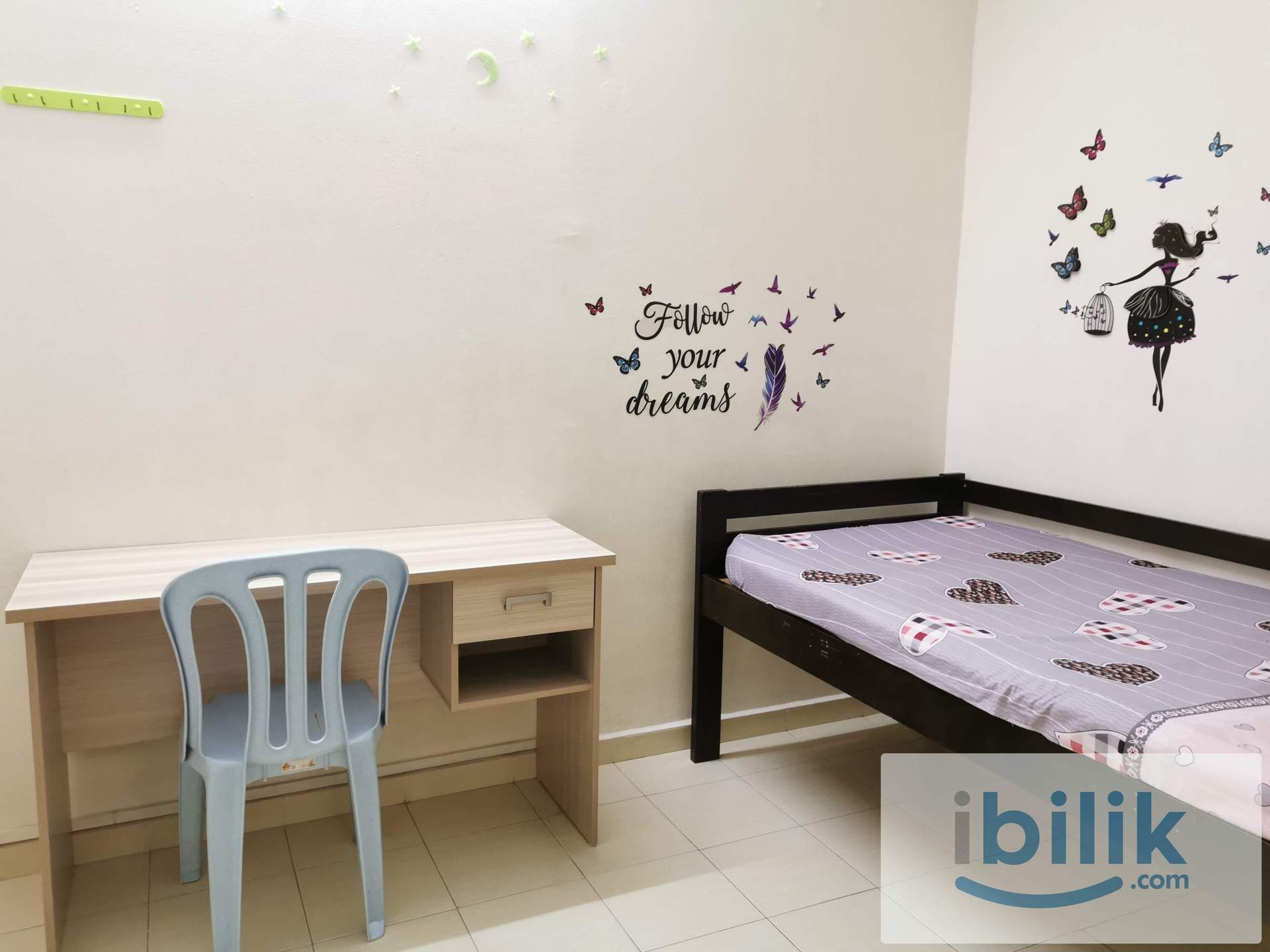 {FEMALE} SINGLE Room at MENTARI COURT non sharing FULLY FURNISHED - Image 1