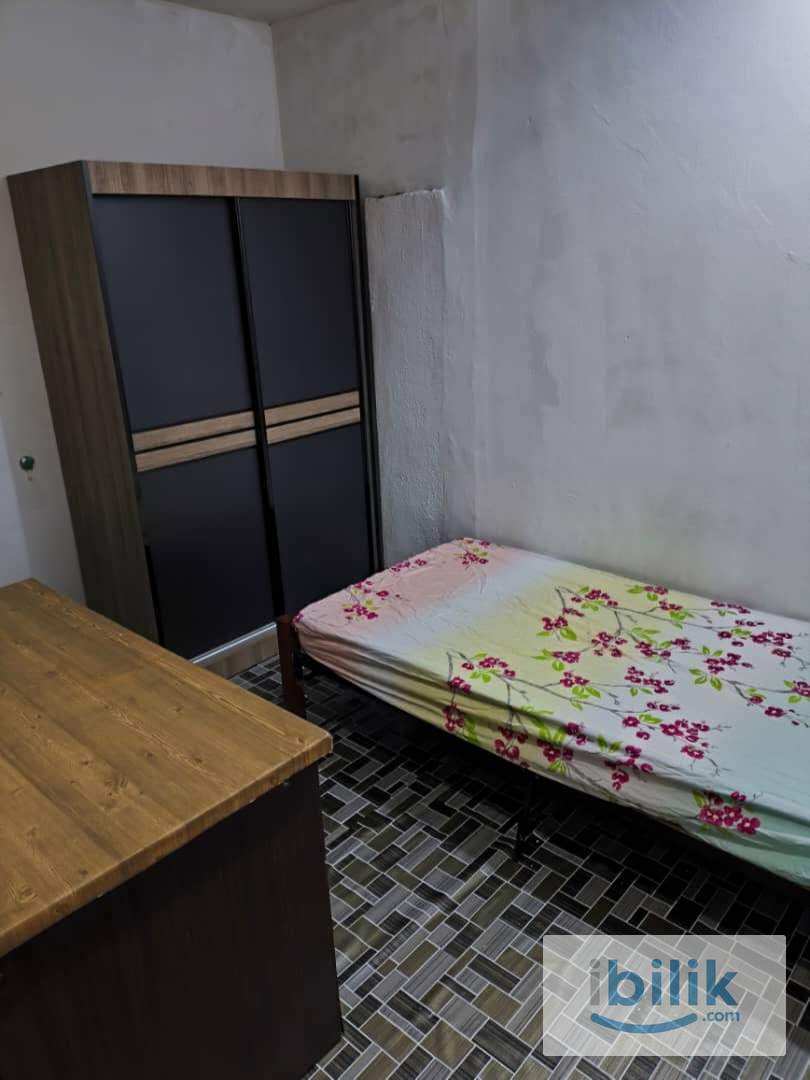 Single Room at Jalan 17/21, Section 17, PJ - Image 1