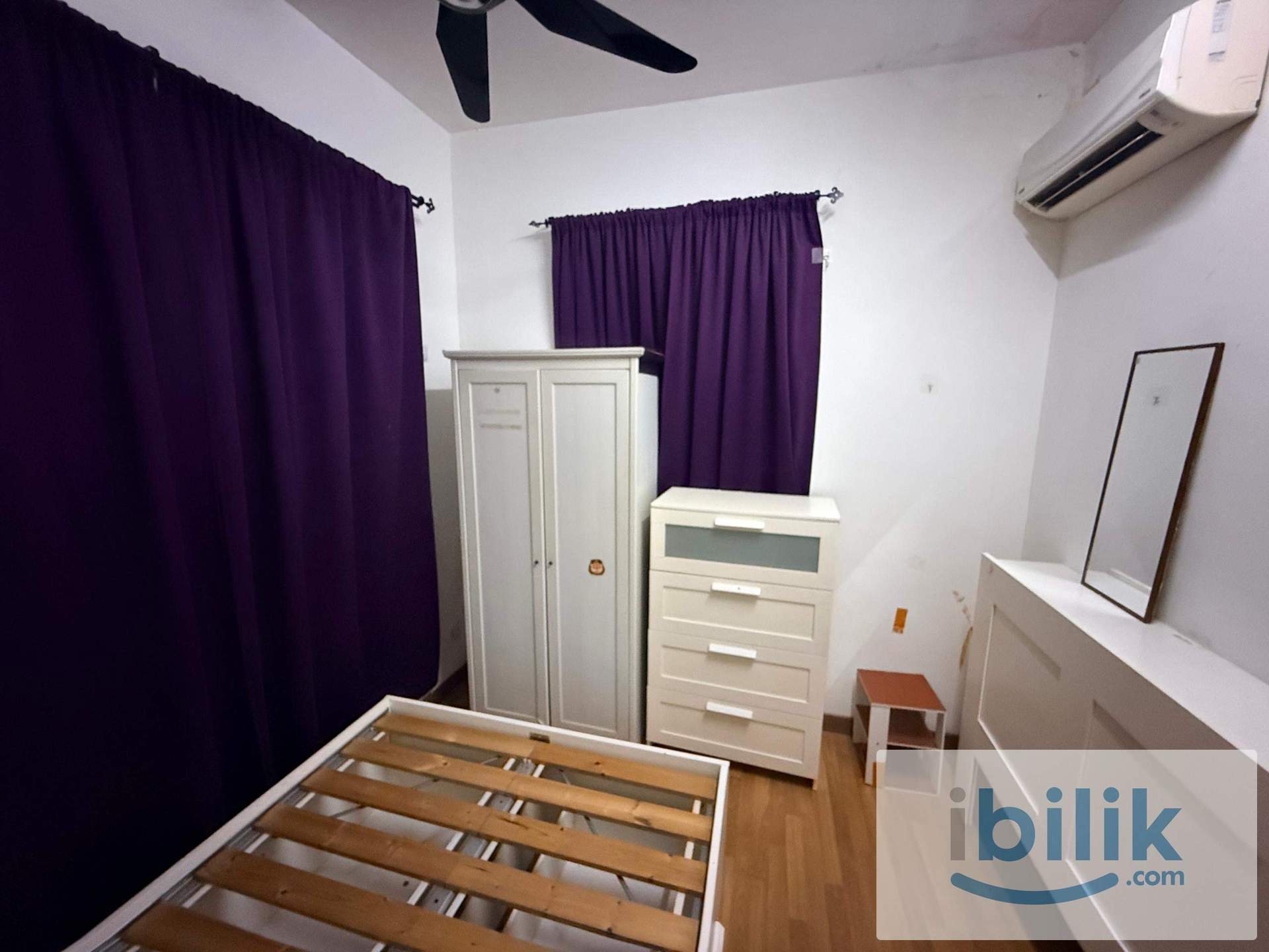 Middle Room - Image 5
