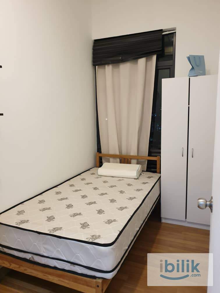 Small Room - Image 4