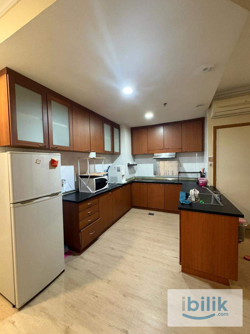 Fully Furnish Female Middle Room at Gateway Hotel Apartment, SEGI University, UTC, Pullman, Jalan Bukit Mata - Image 3