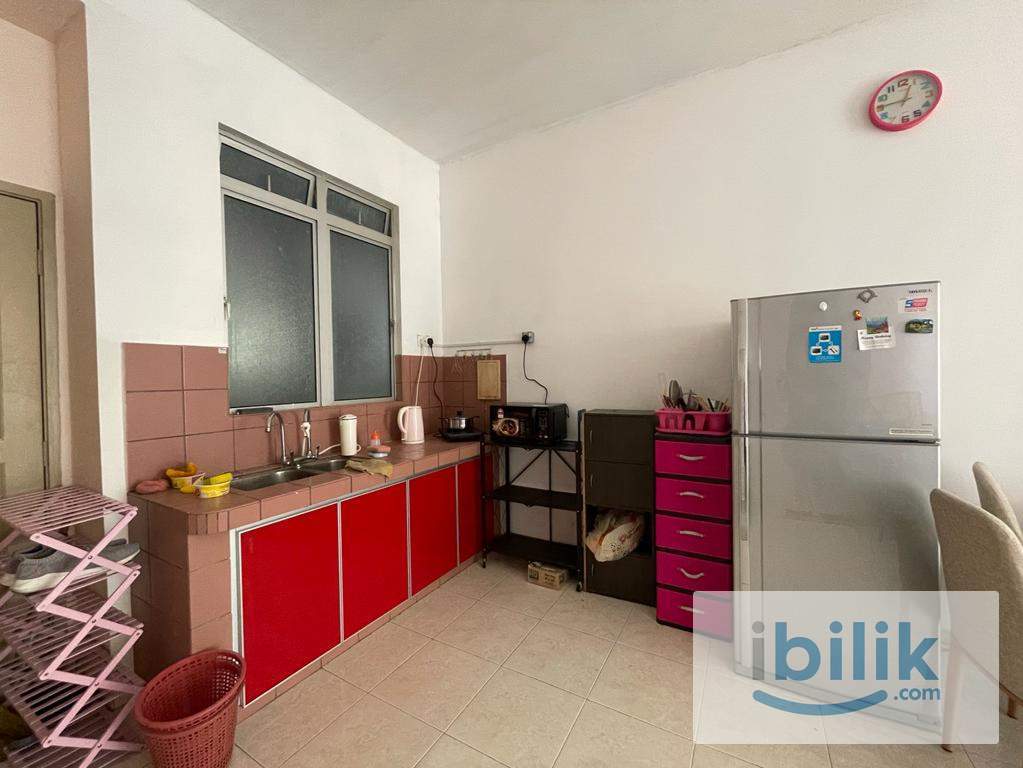 Fully Furnish middle room (male) at Ixora Condominium, MMU, Malacca - Image 5