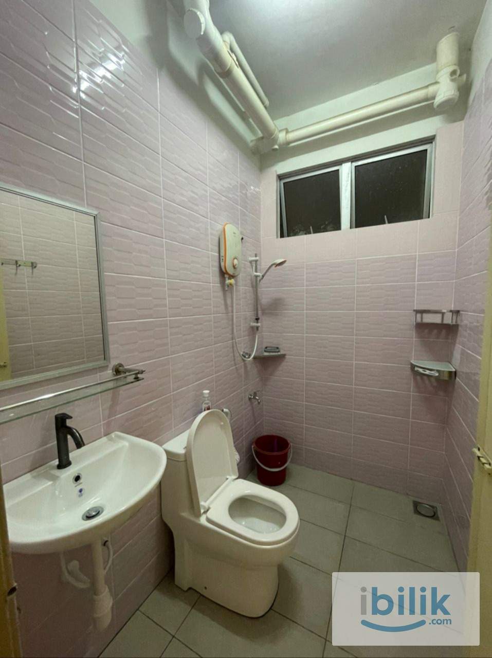 Fully Furnish middle room (male) at Ixora Condominium, MMU, Malacca - Image 2